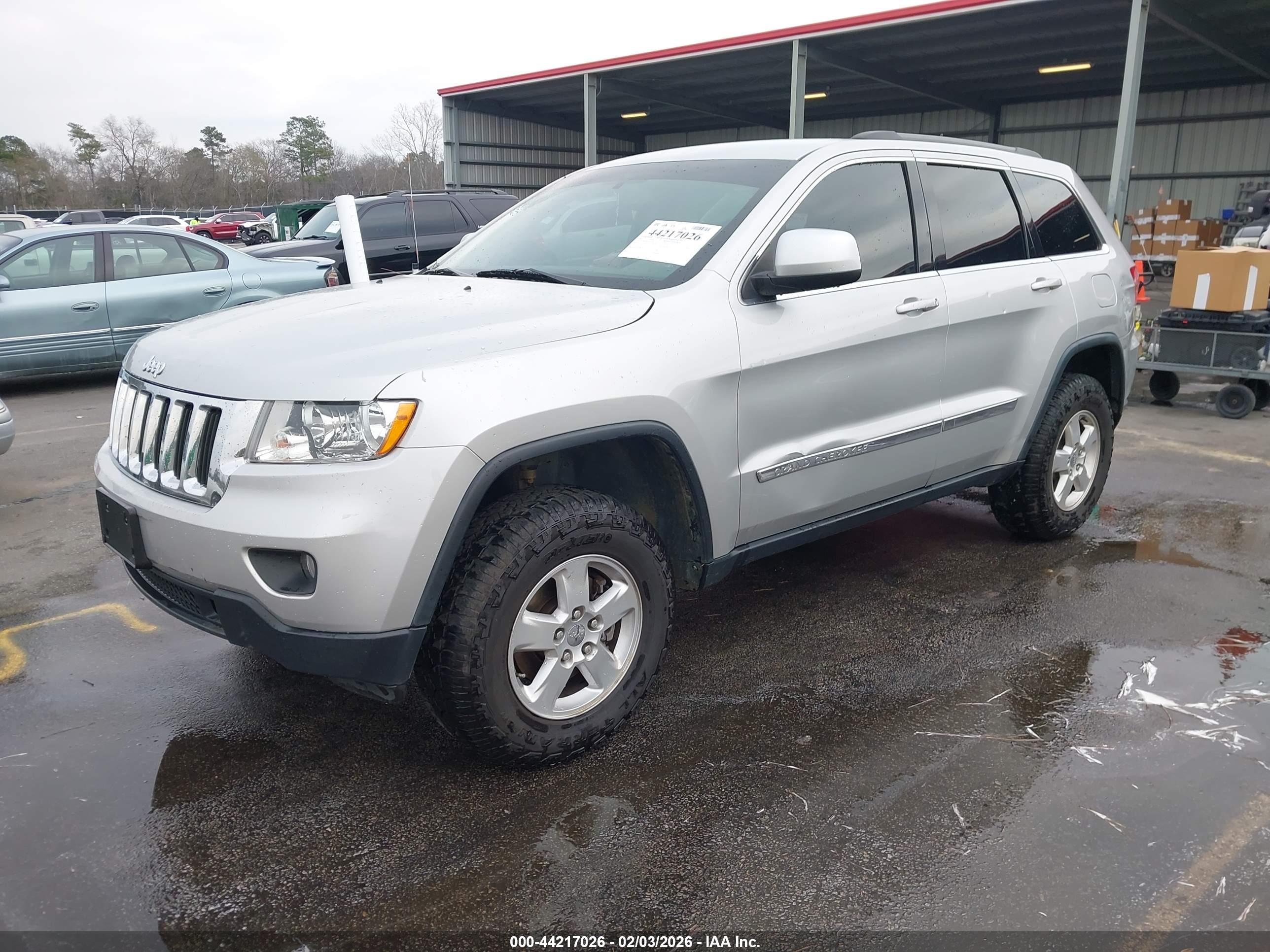 JEEP GRAND image 2