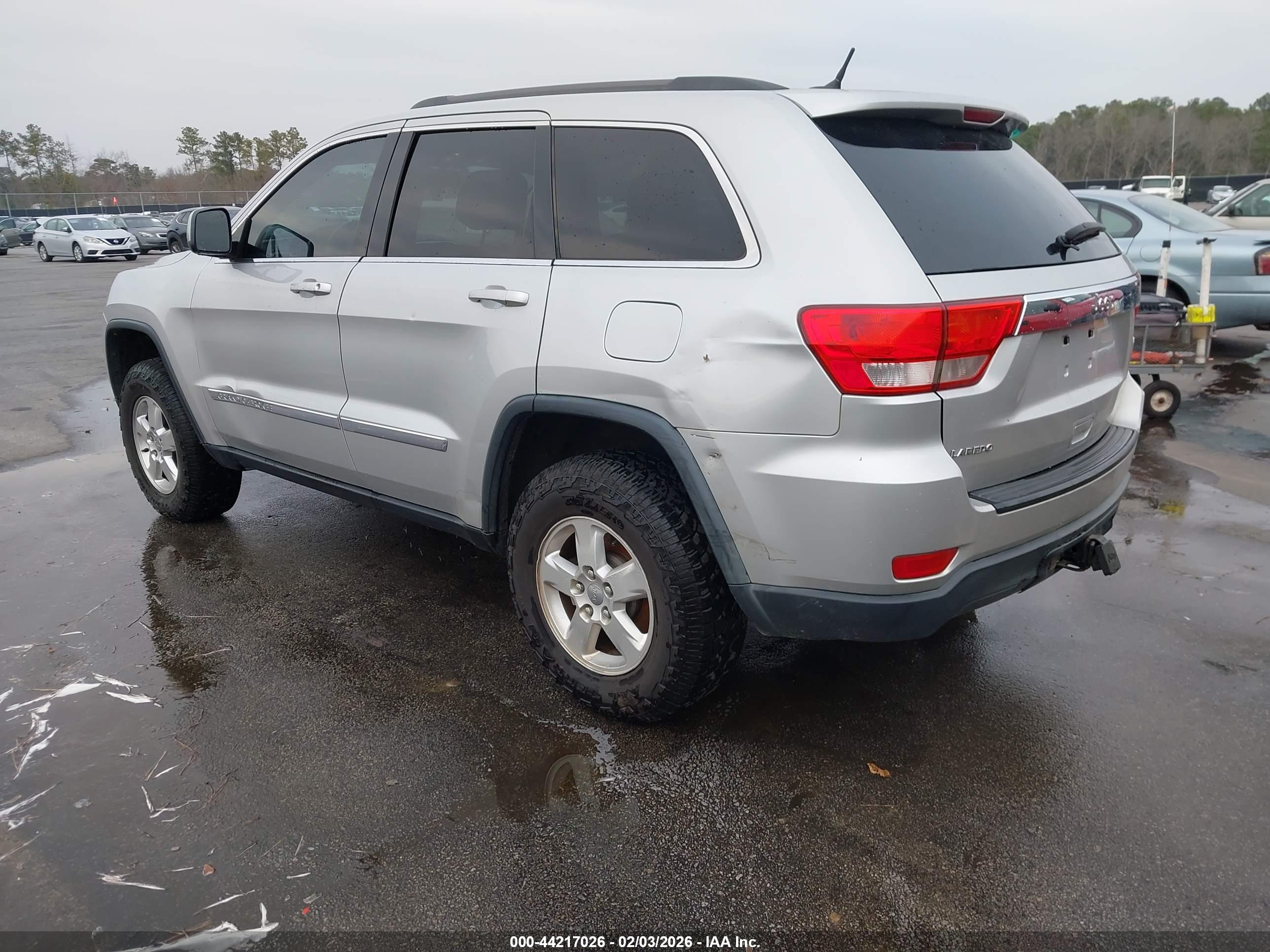 JEEP GRAND image 3