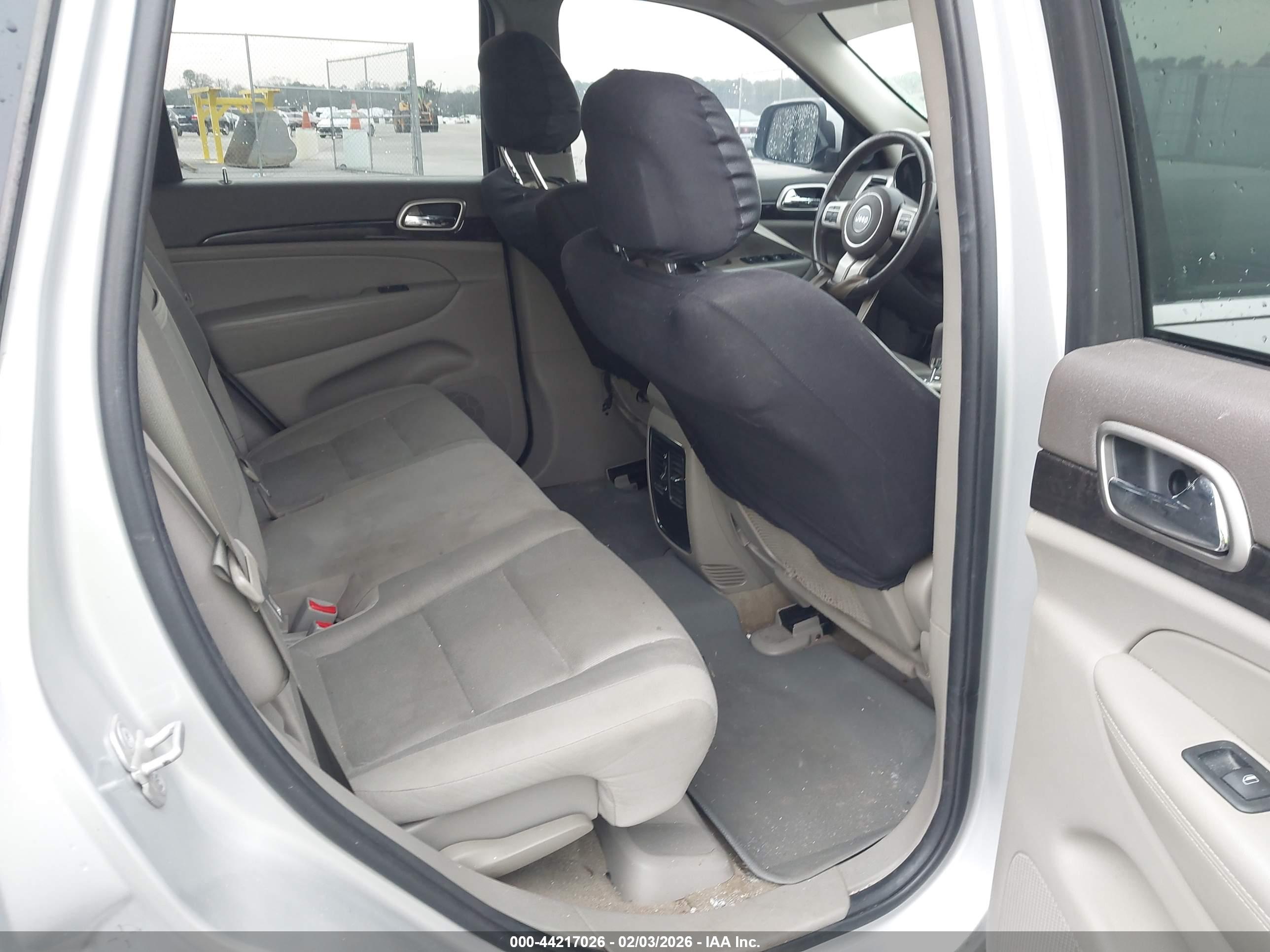 JEEP GRAND image 8