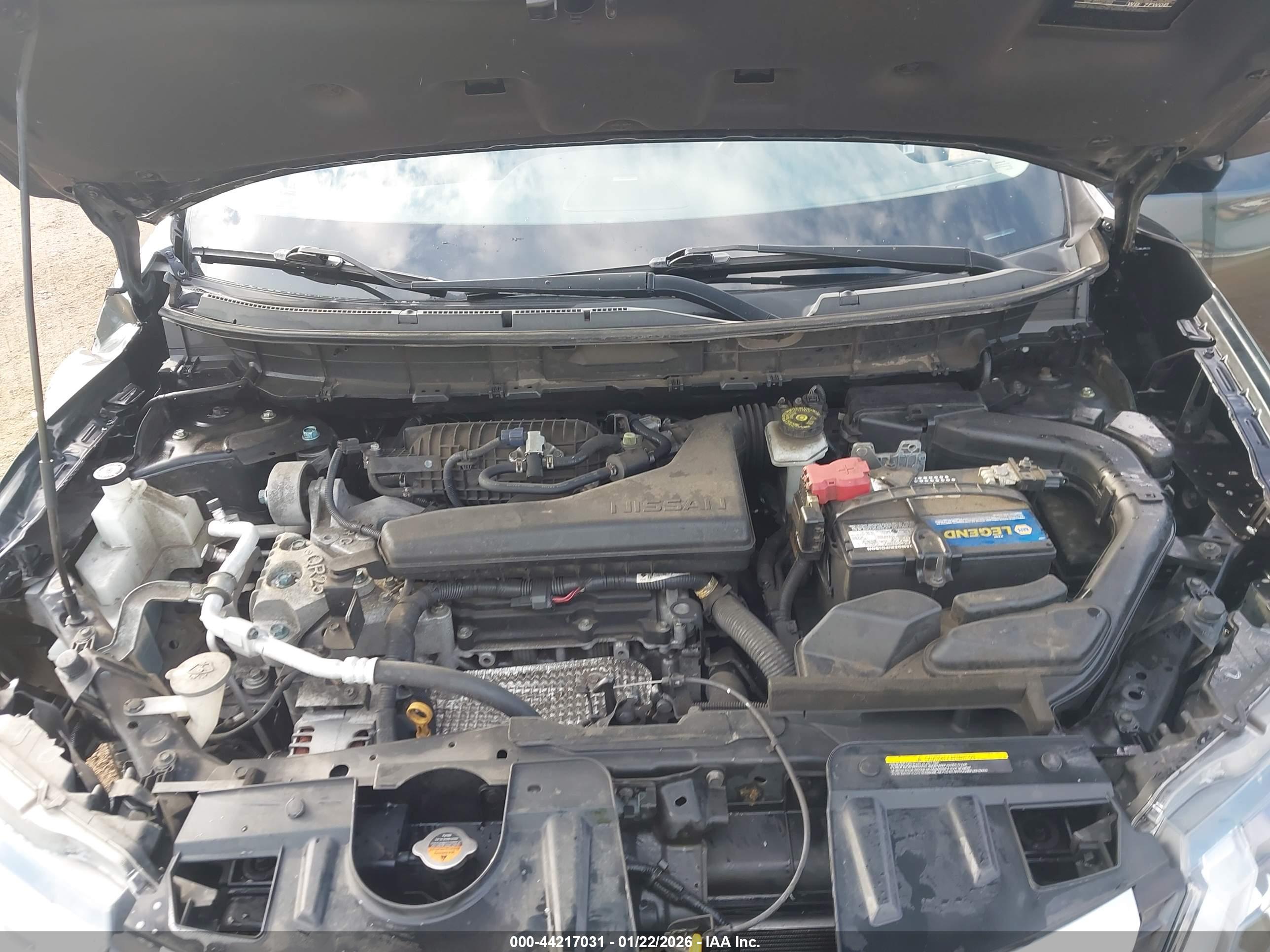 NISSAN ROGUE image 10