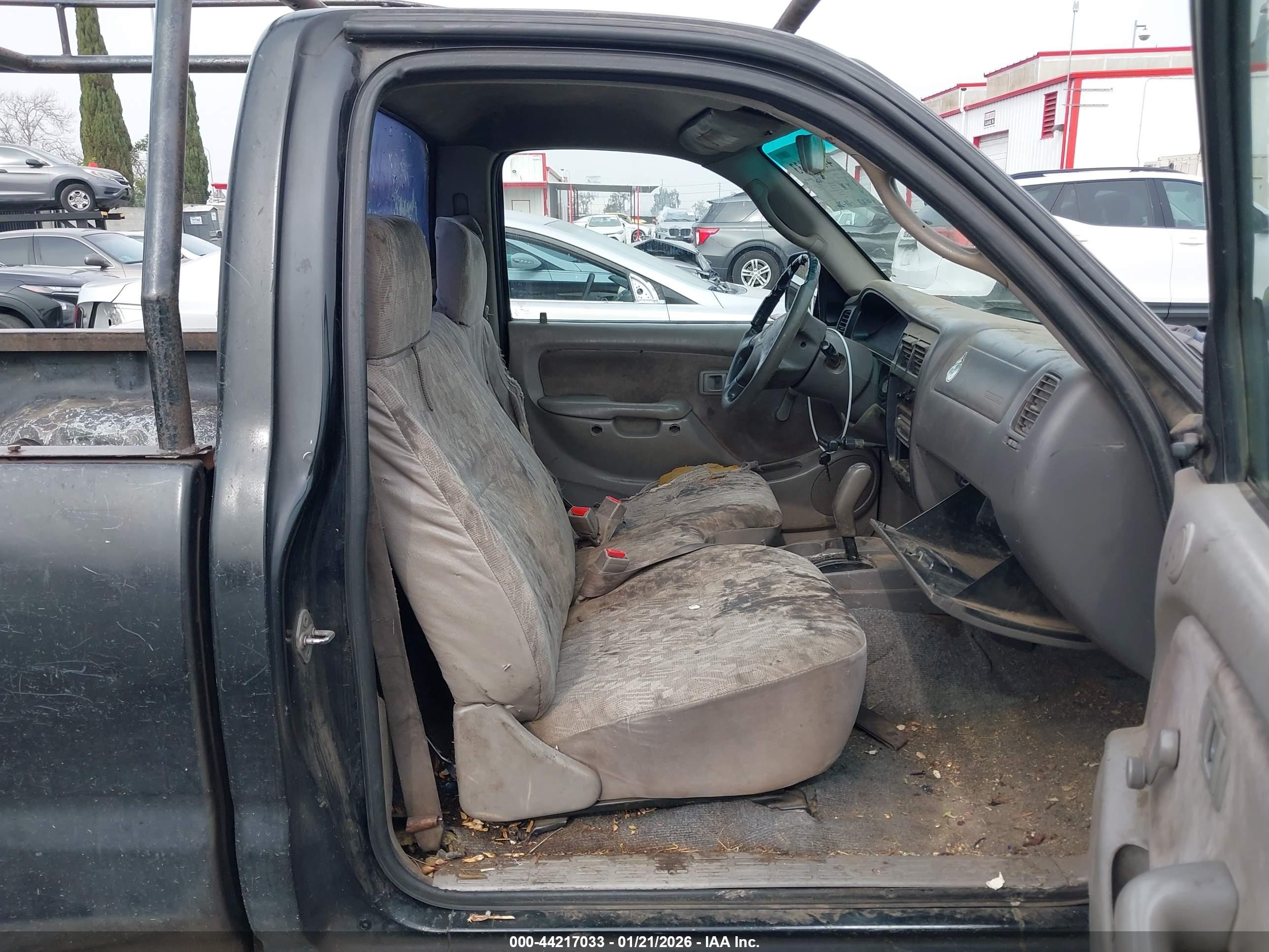 TOYOTA TACOMA image 5
