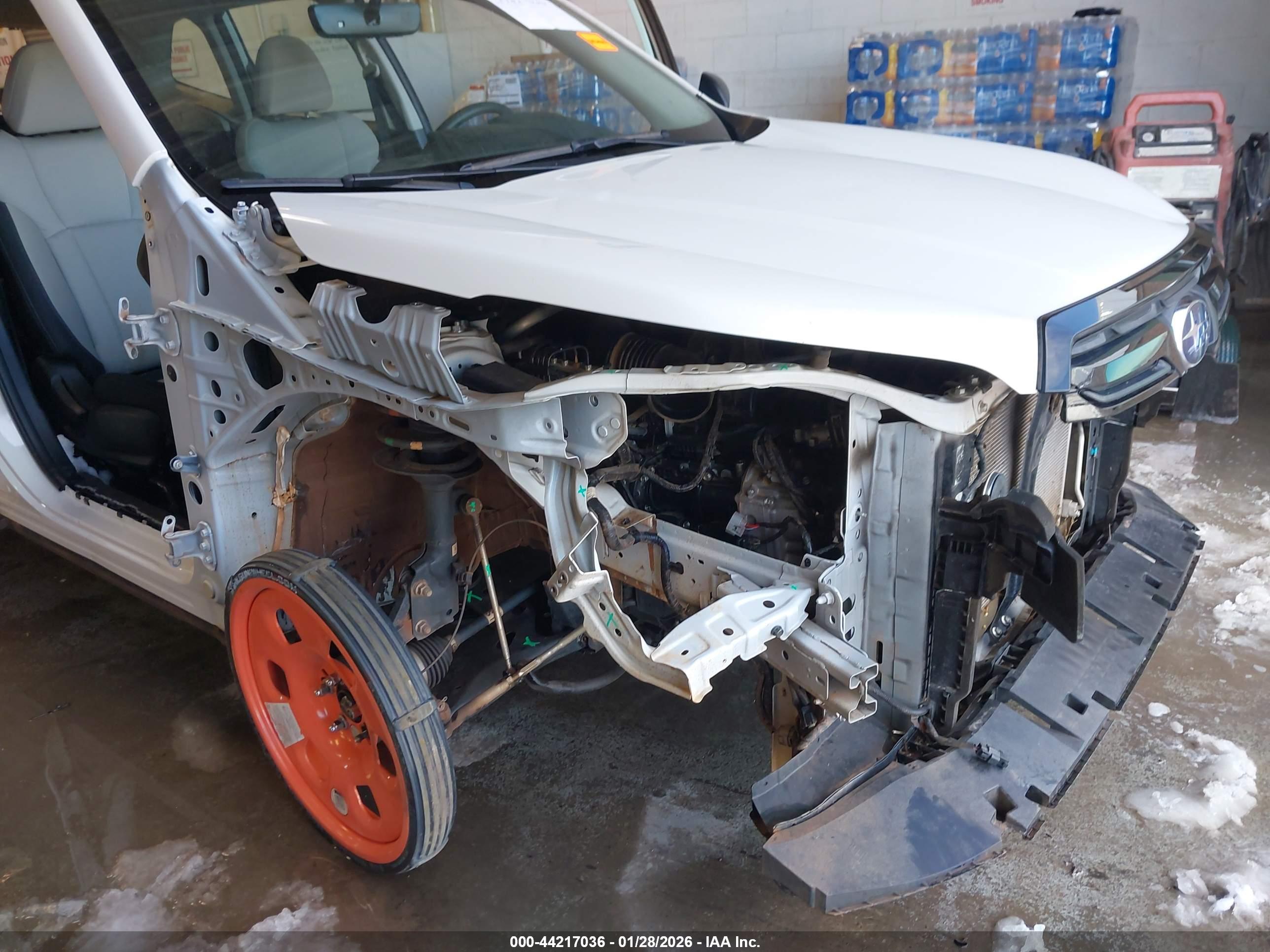 SUBARU FORESTER image 6