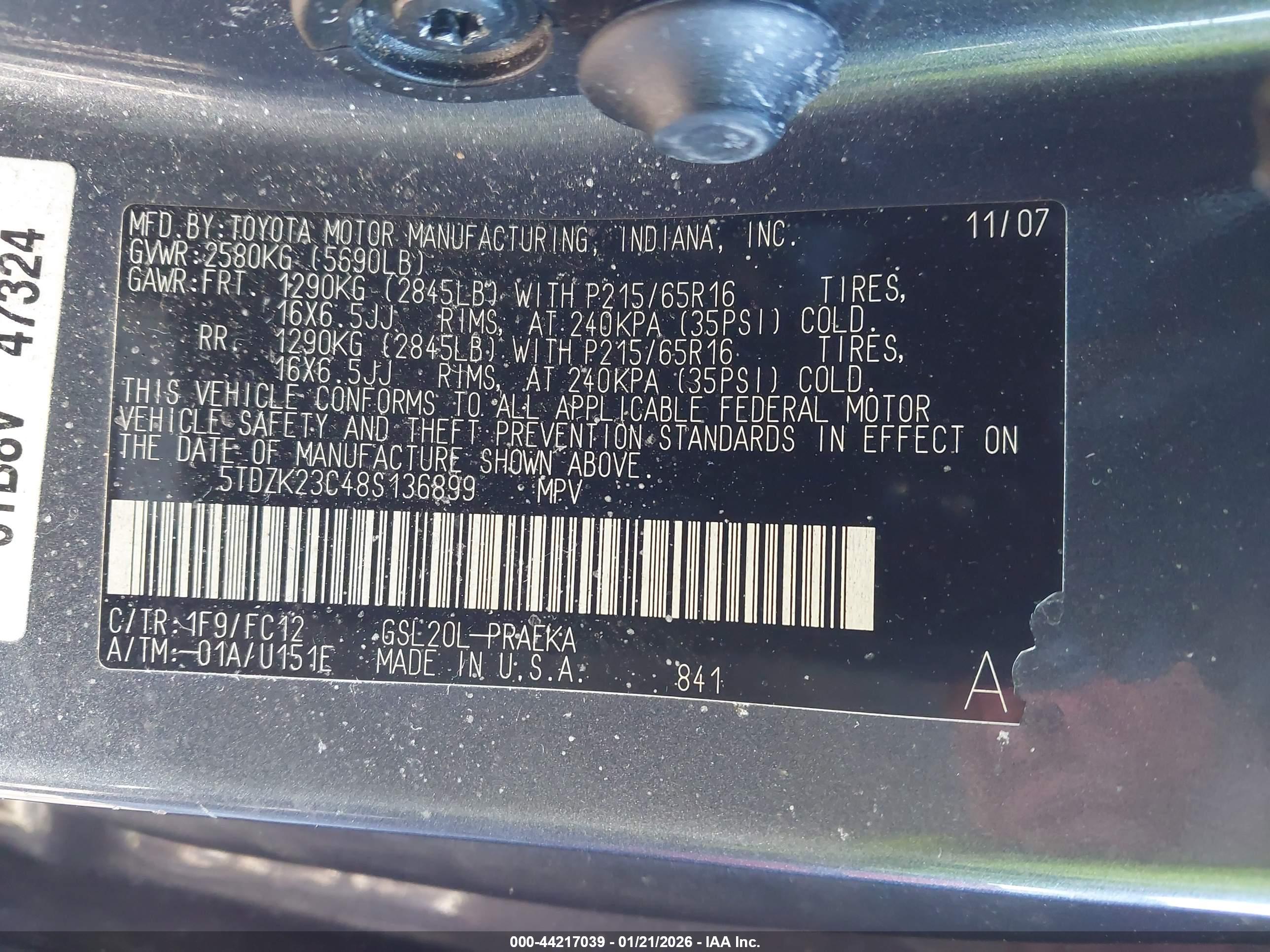 TOYOTA SIENNA image 9