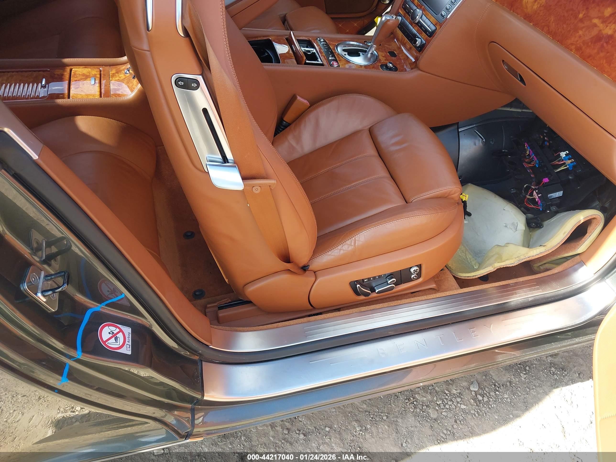BENTLEY CONTINENTAL image 6