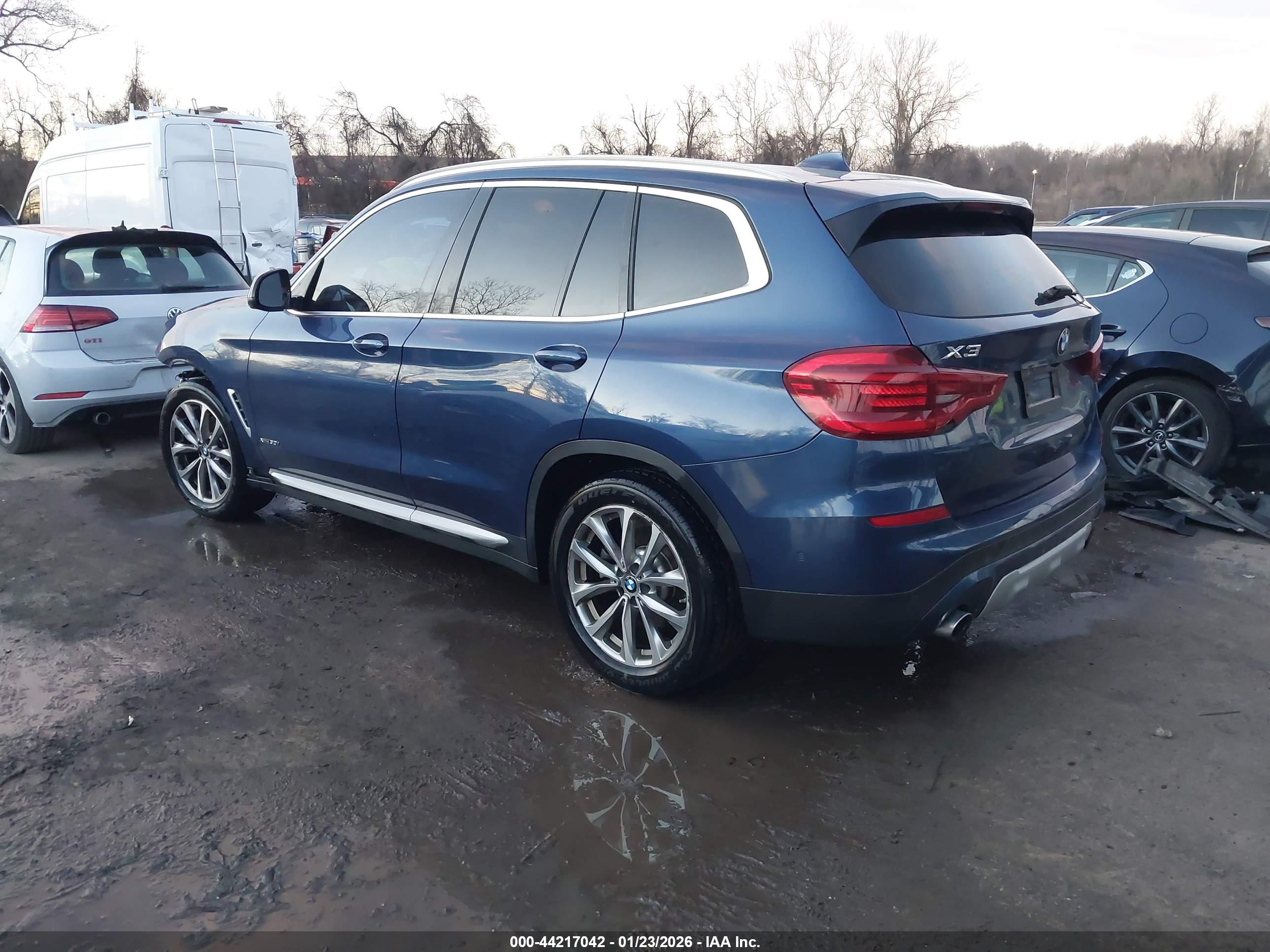 BMW X3 image 3