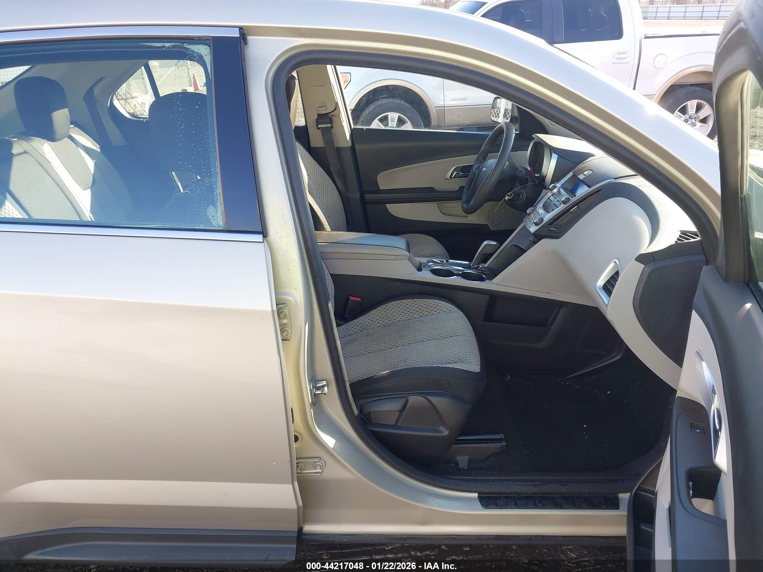 CHEVROLET EQUINOX image 5