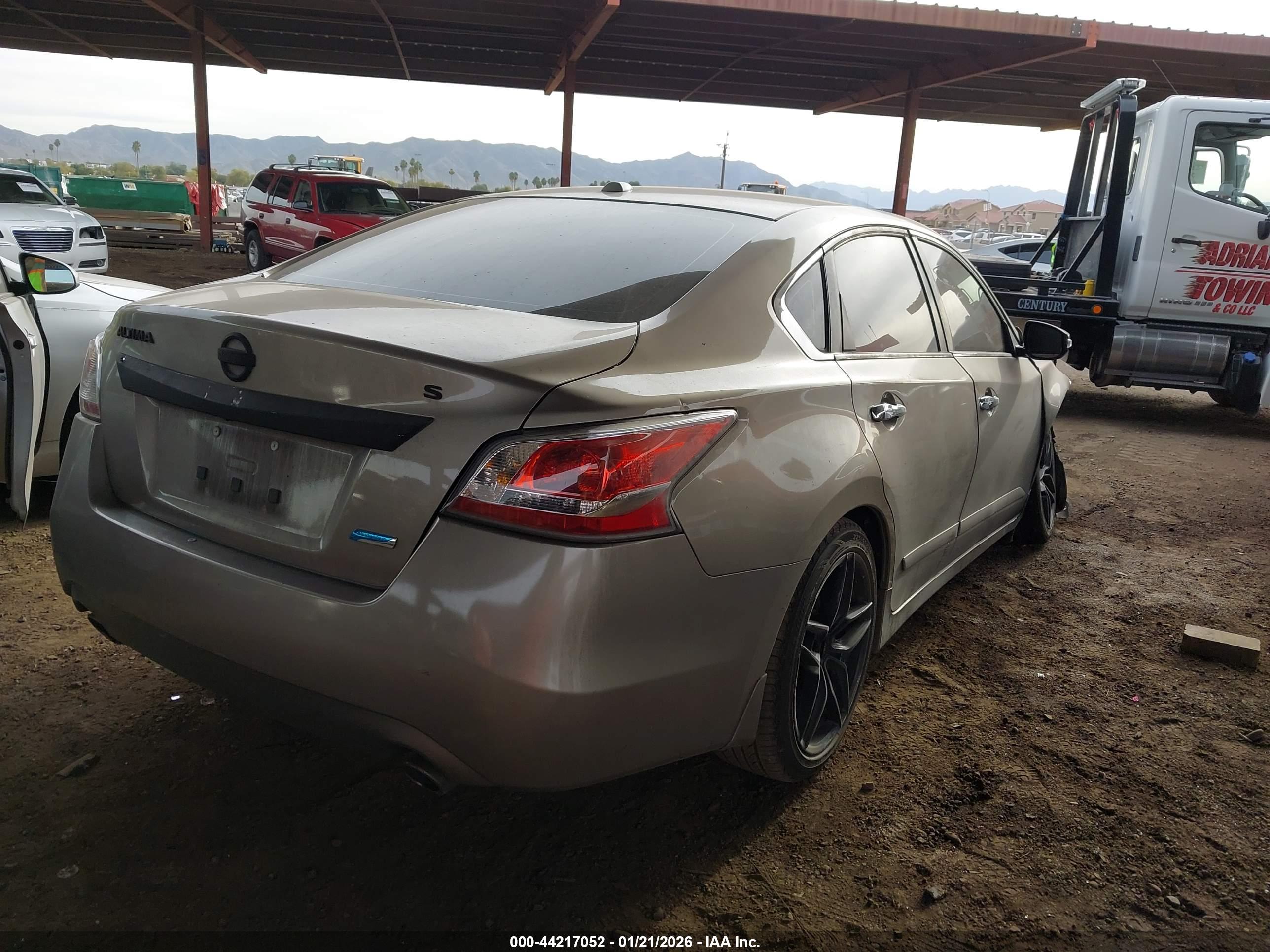 NISSAN ALTIMA image 4