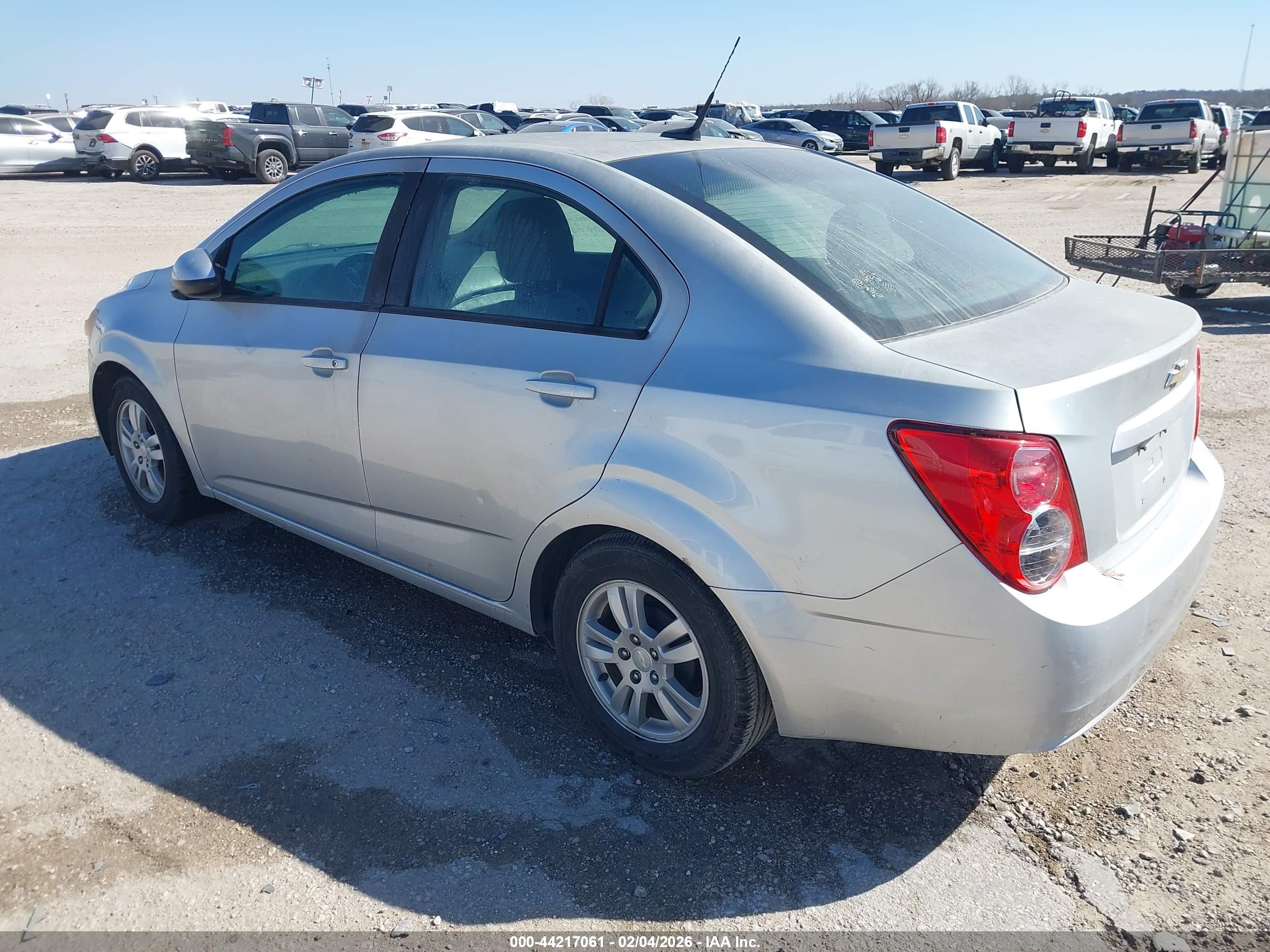 CHEVROLET SONIC image 3