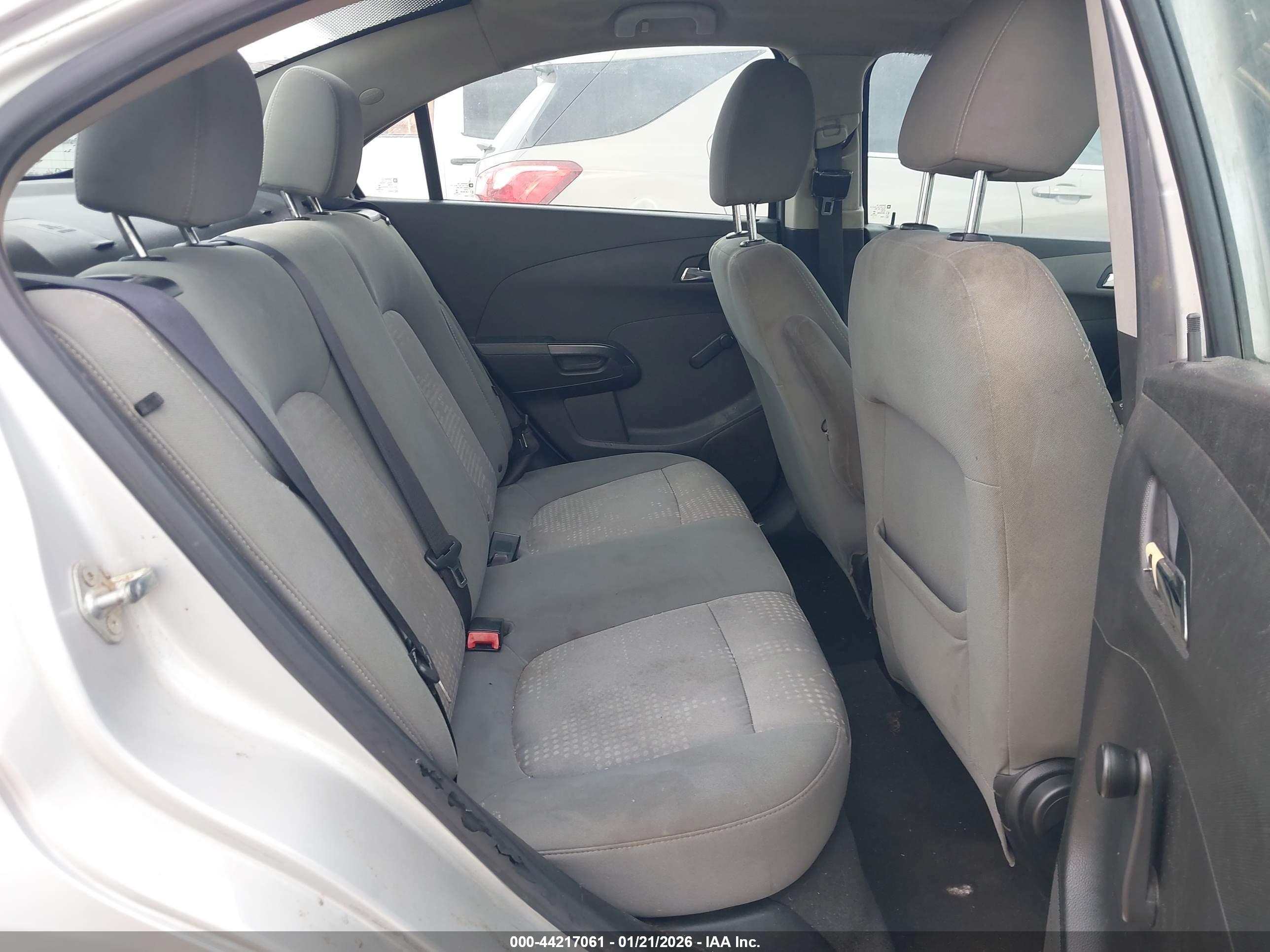 CHEVROLET SONIC image 8
