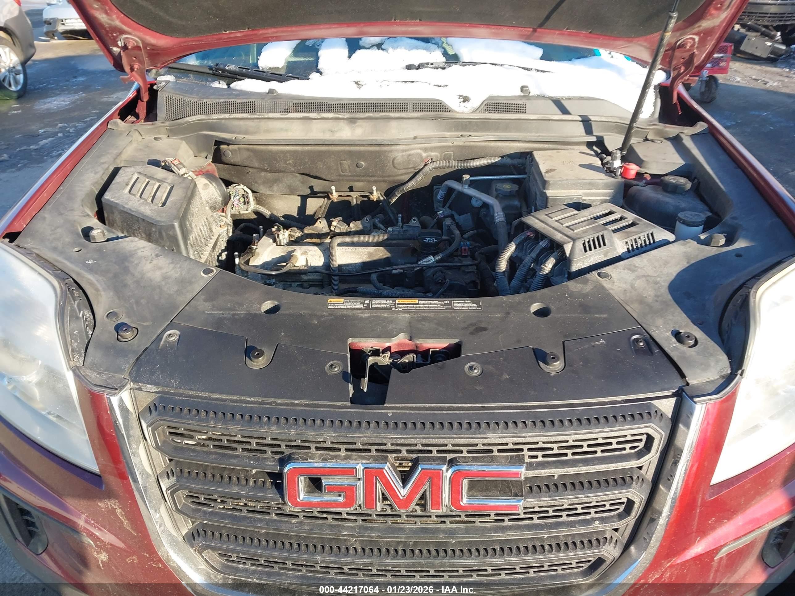 GMC TERRAIN image 10
