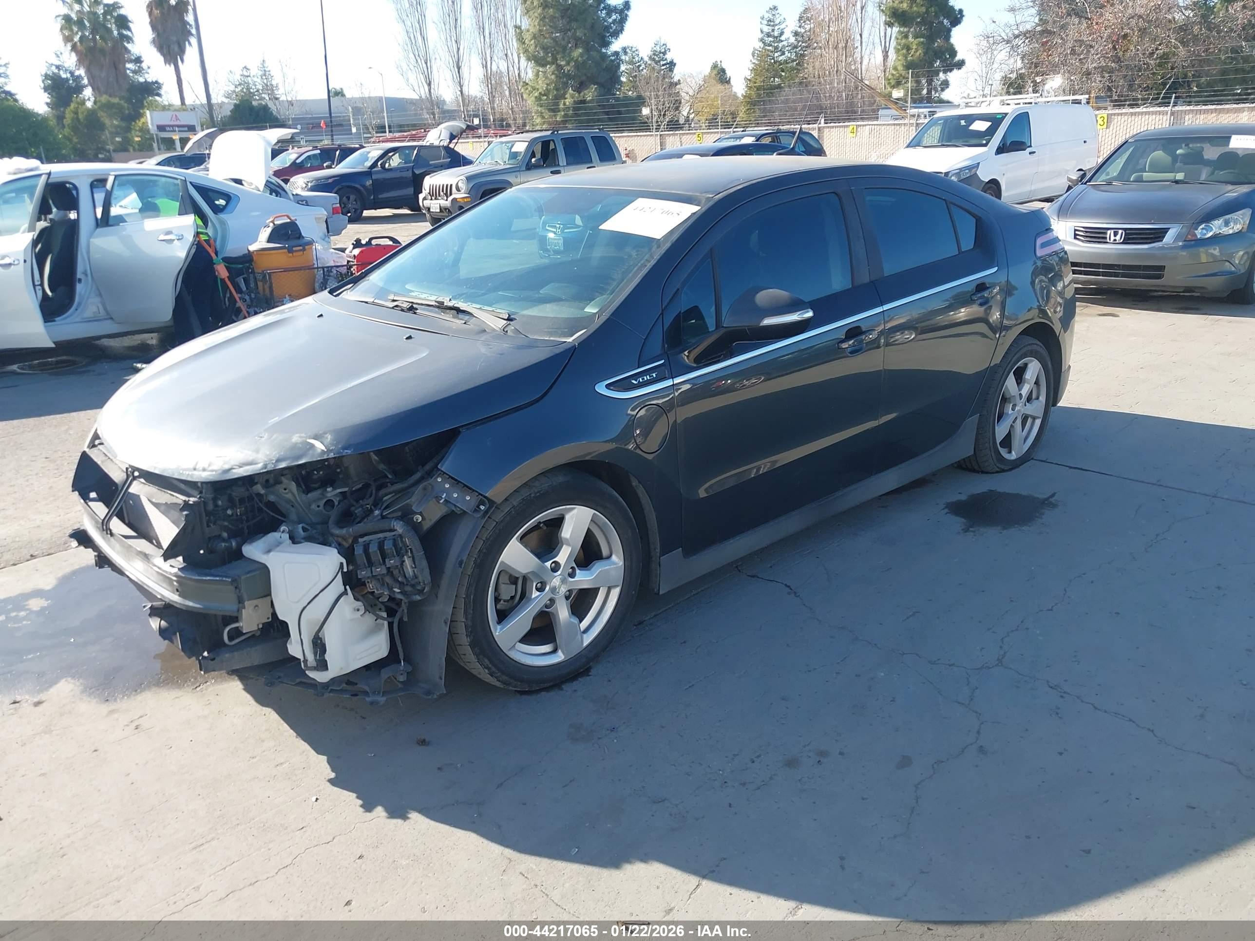 CHEVROLET VOLT image 2