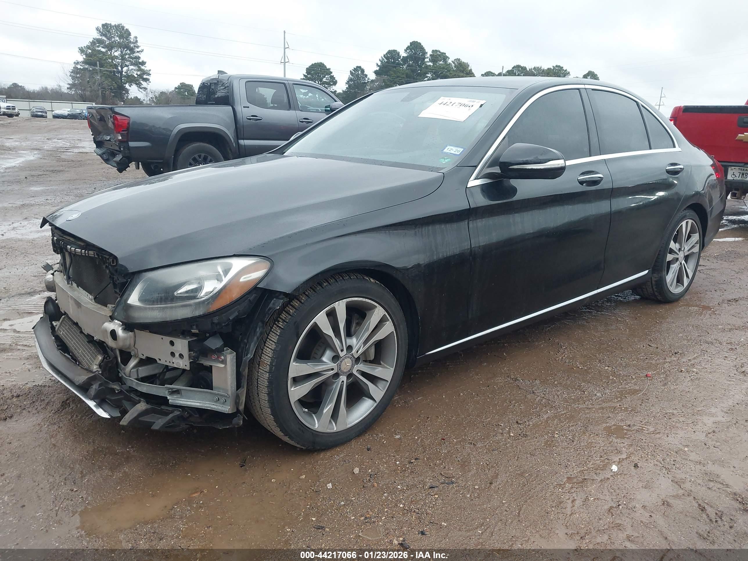 MERCEDES-BENZ C image 2