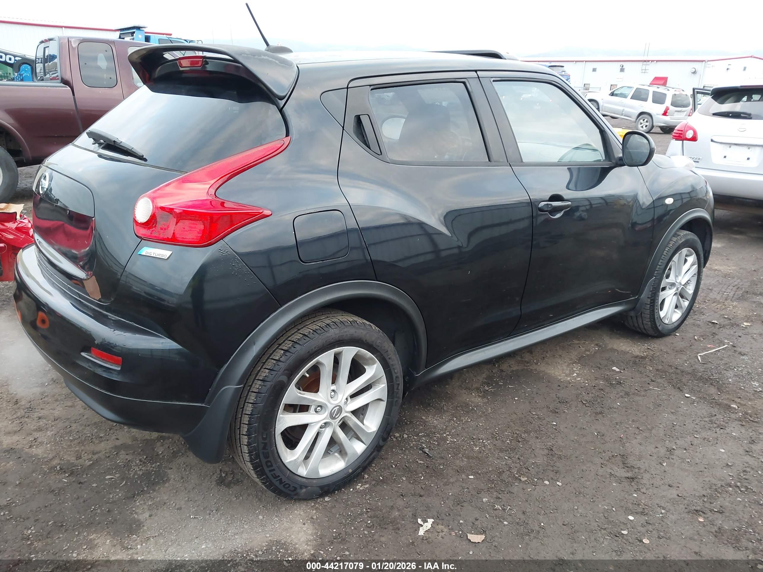 NISSAN JUKE image 4