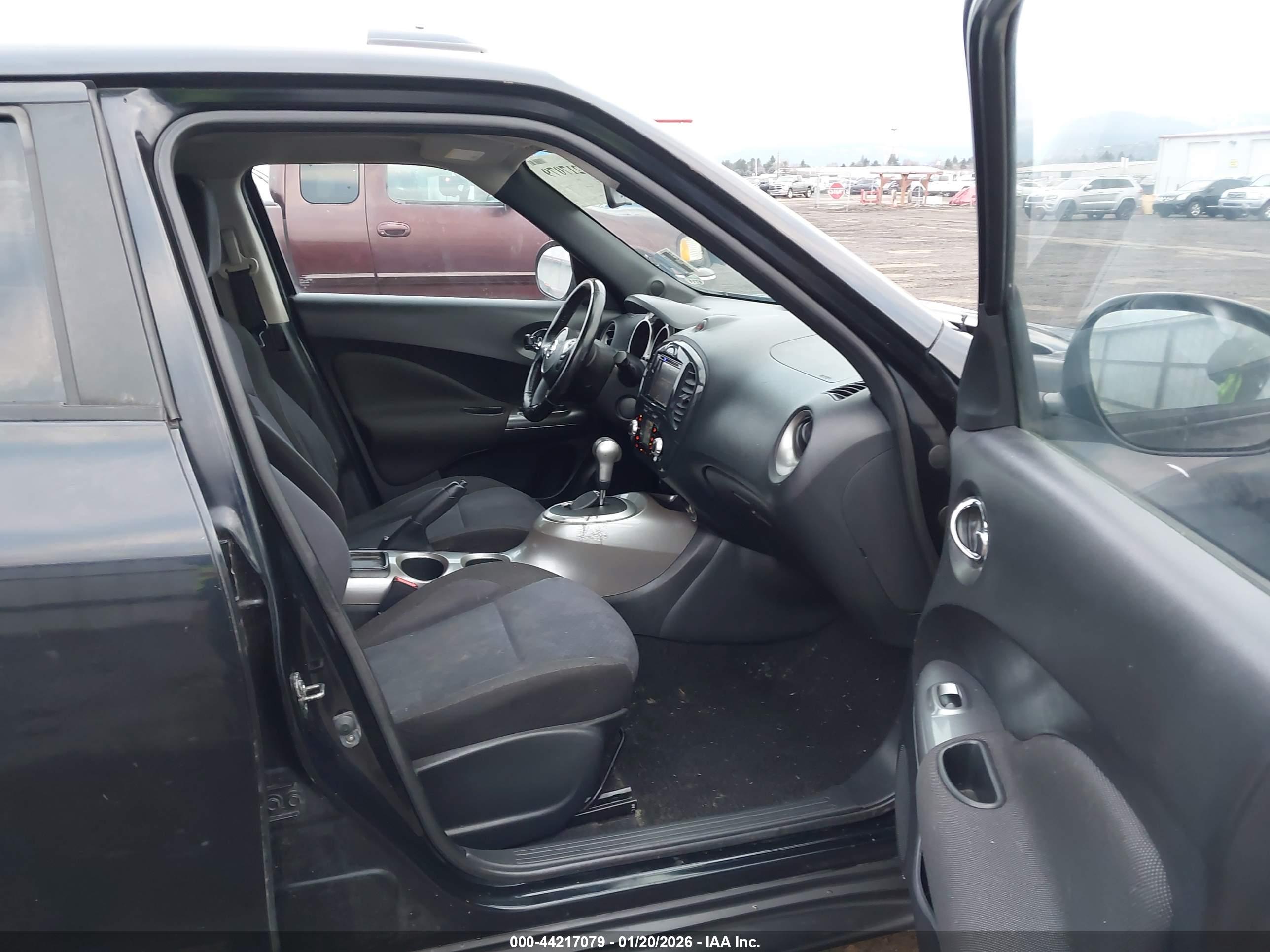 NISSAN JUKE image 5