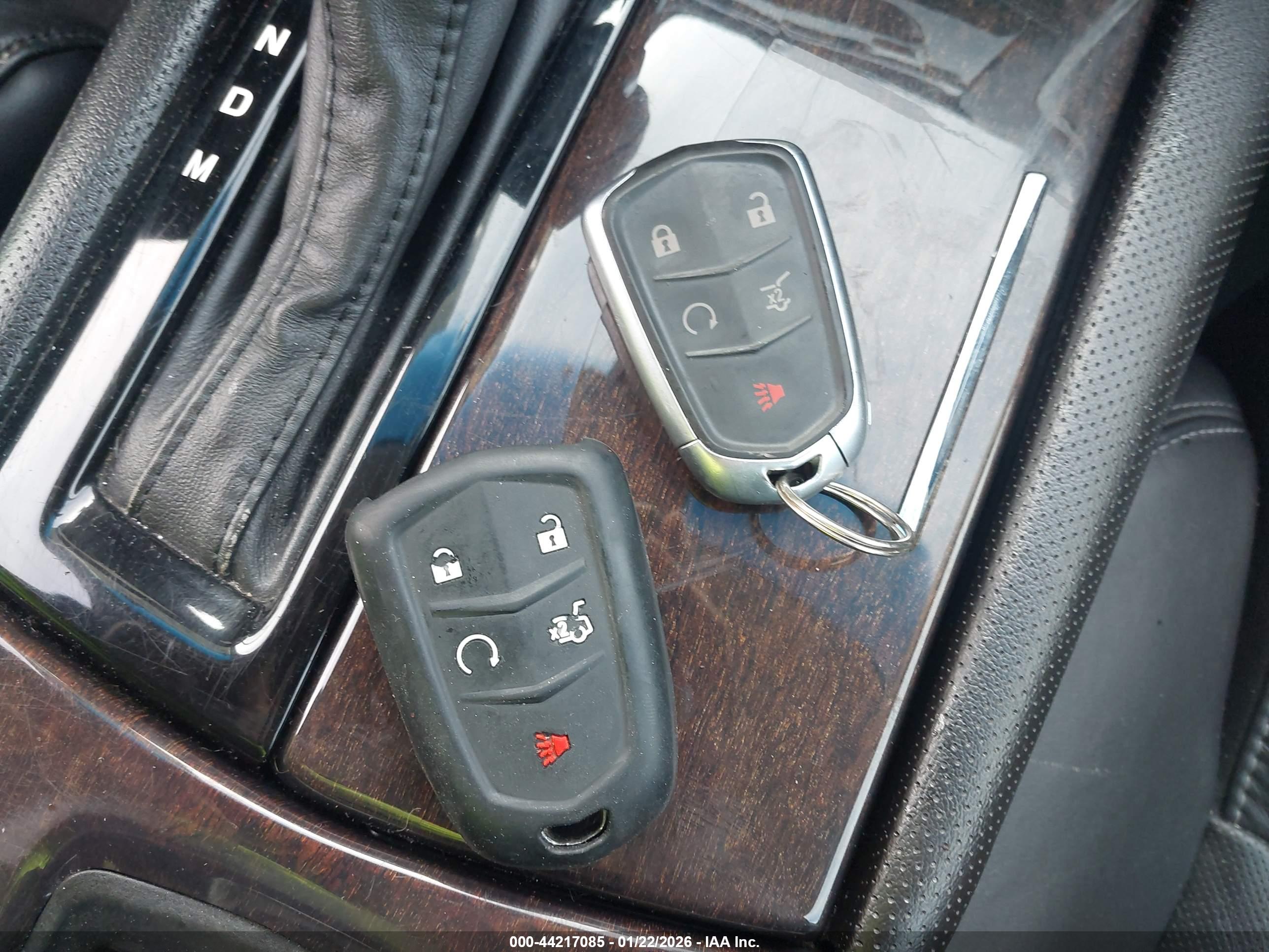 CADILLAC XTS image 11