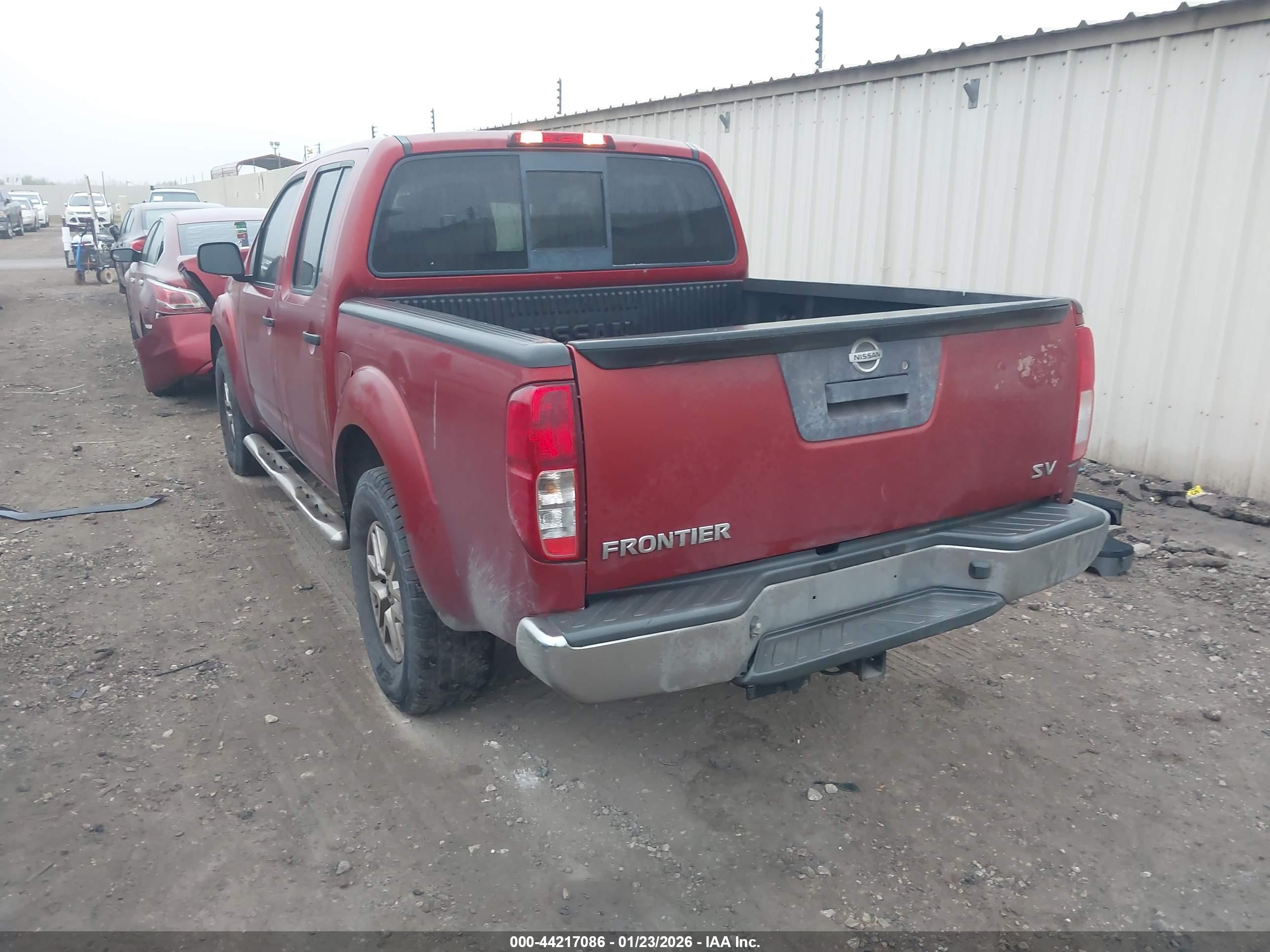NISSAN FRONTIER image 3