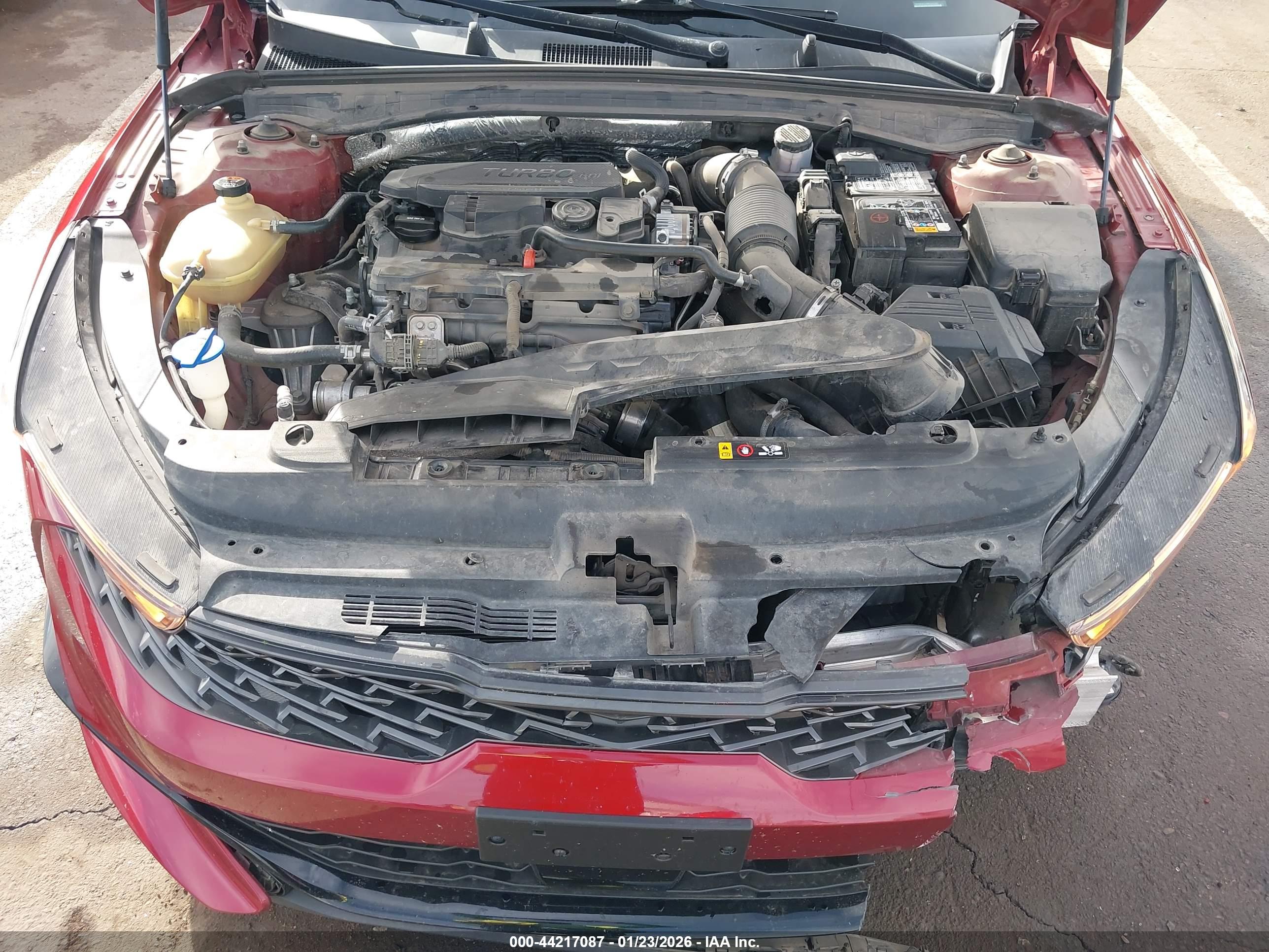 KIA K5 image 10