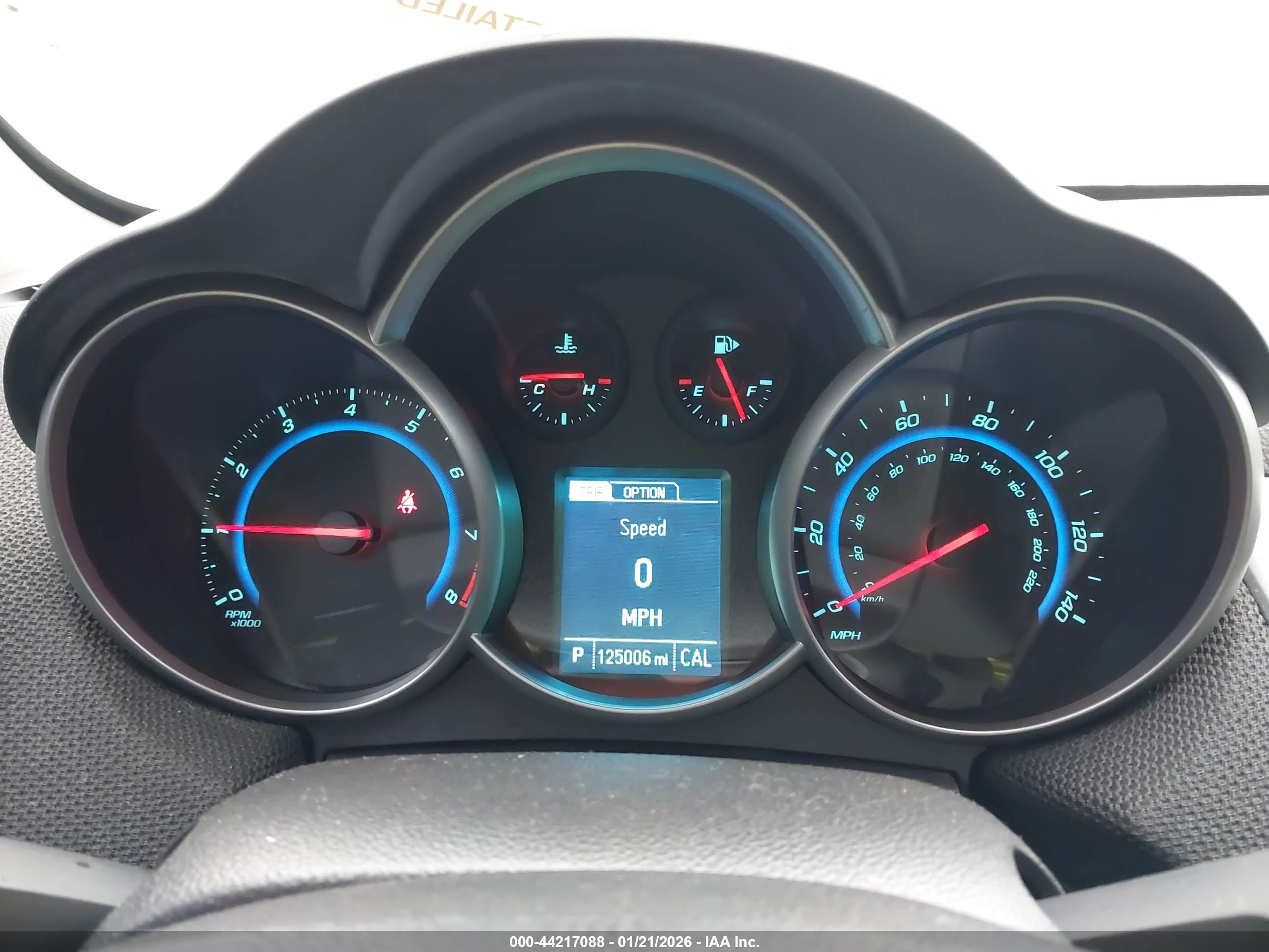 CHEVROLET CRUZE image 7