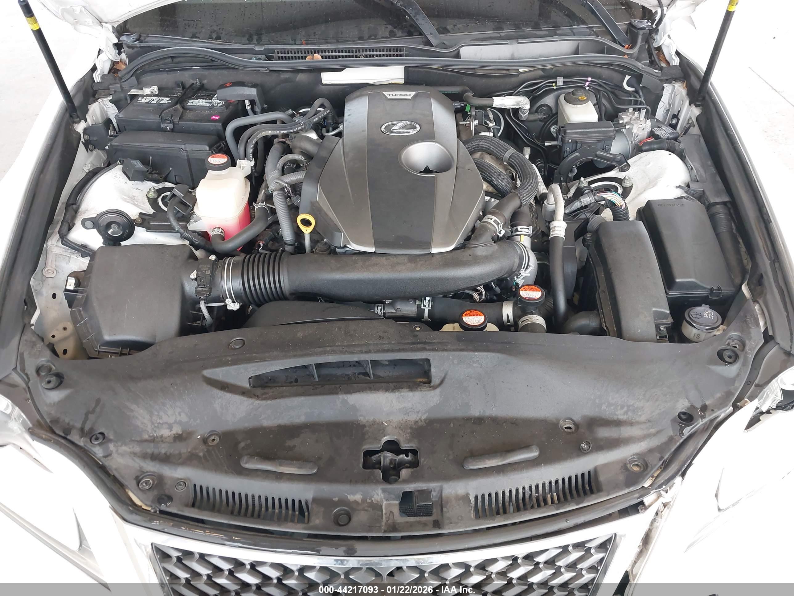 LEXUS IS image 10