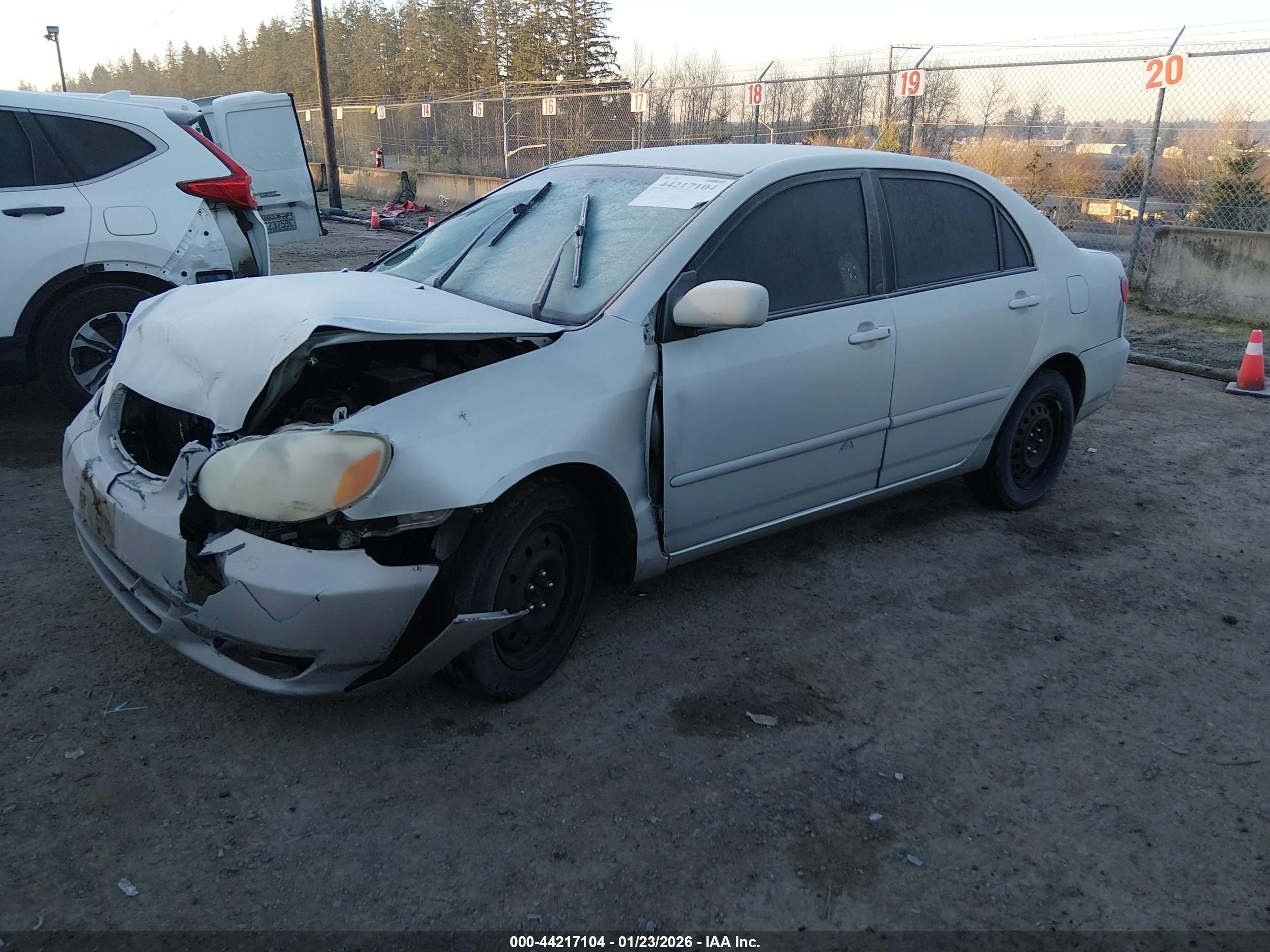TOYOTA COROLLA image 2