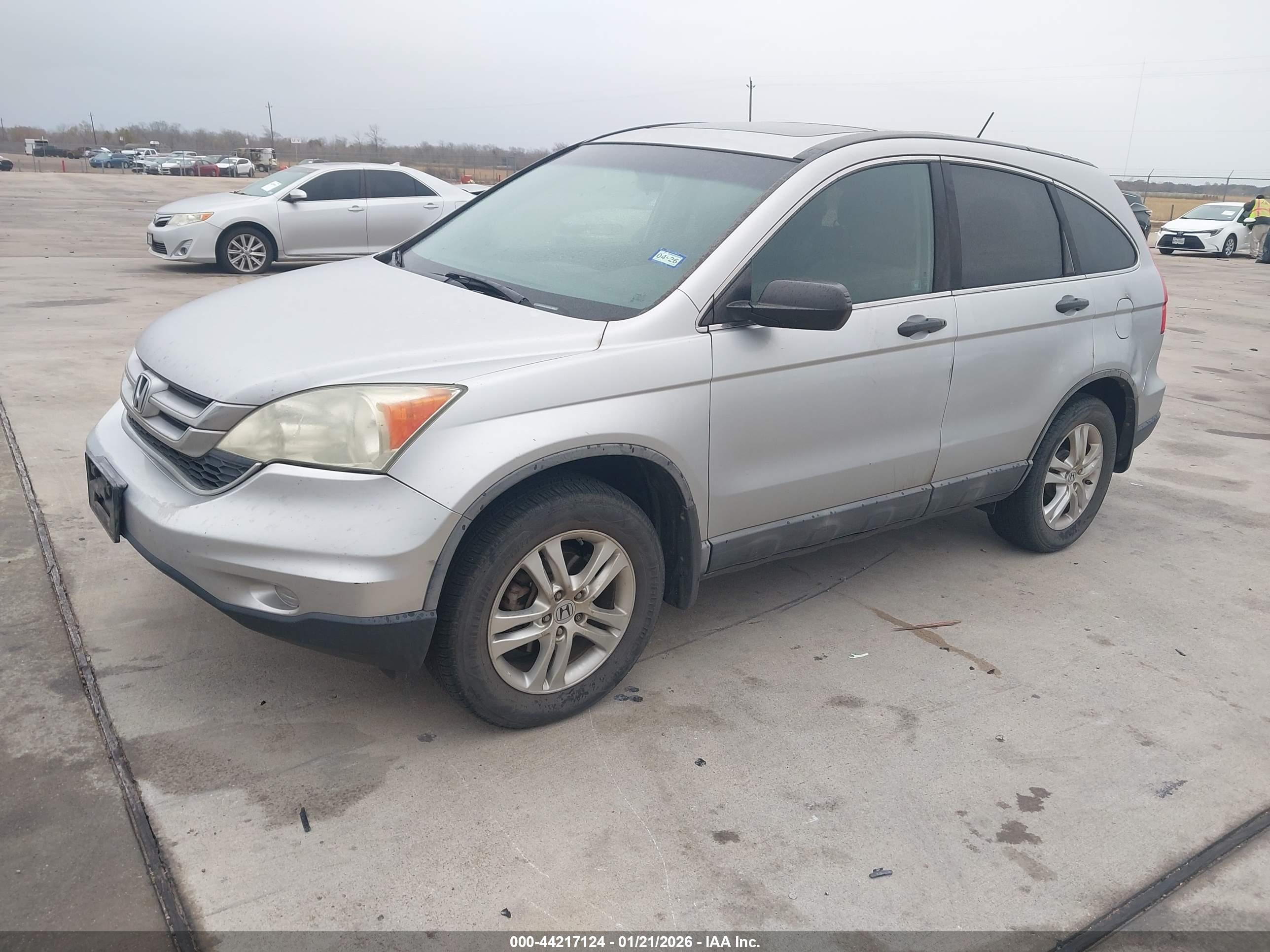 HONDA CR-V image 2