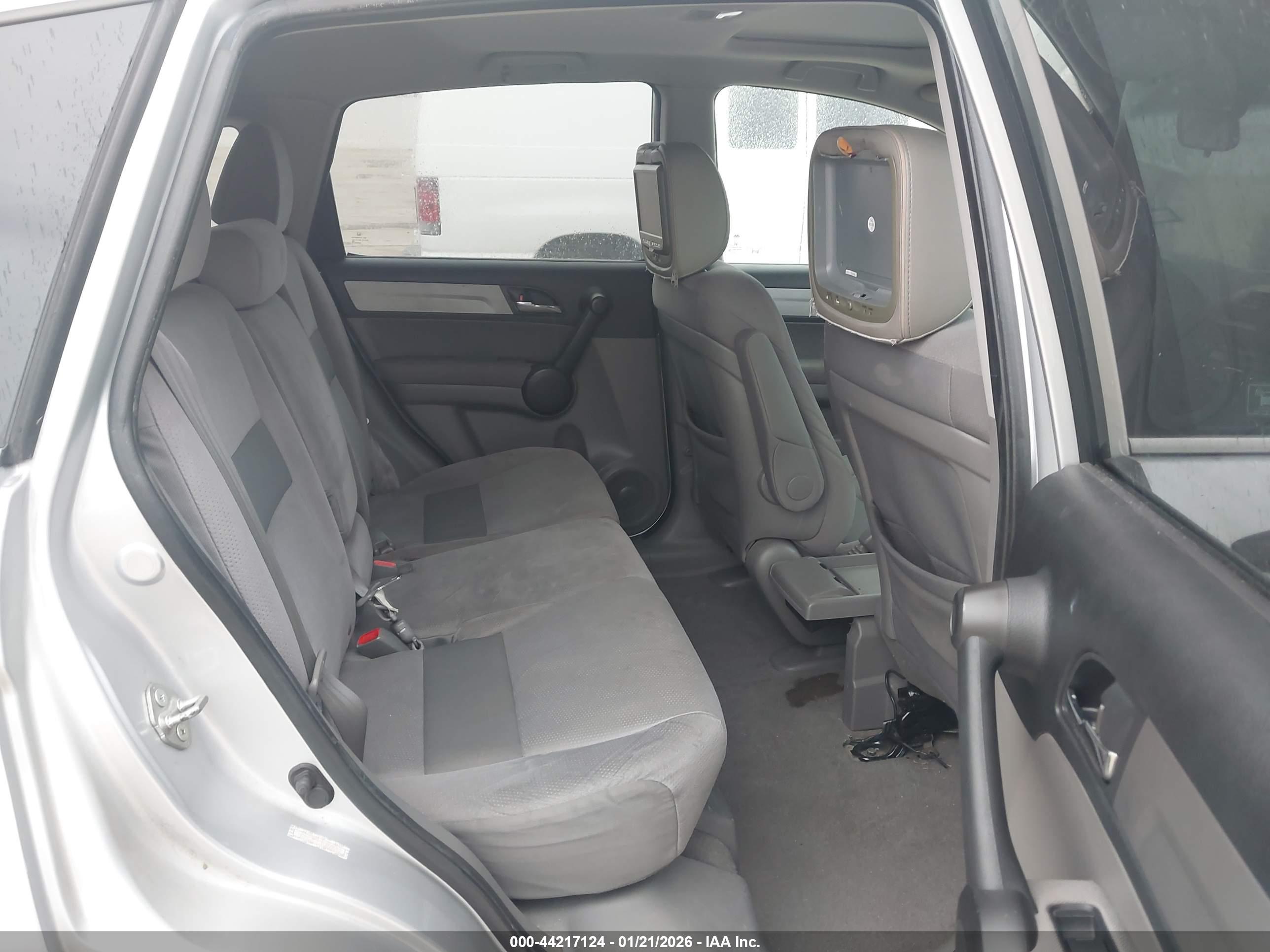 HONDA CR-V image 8