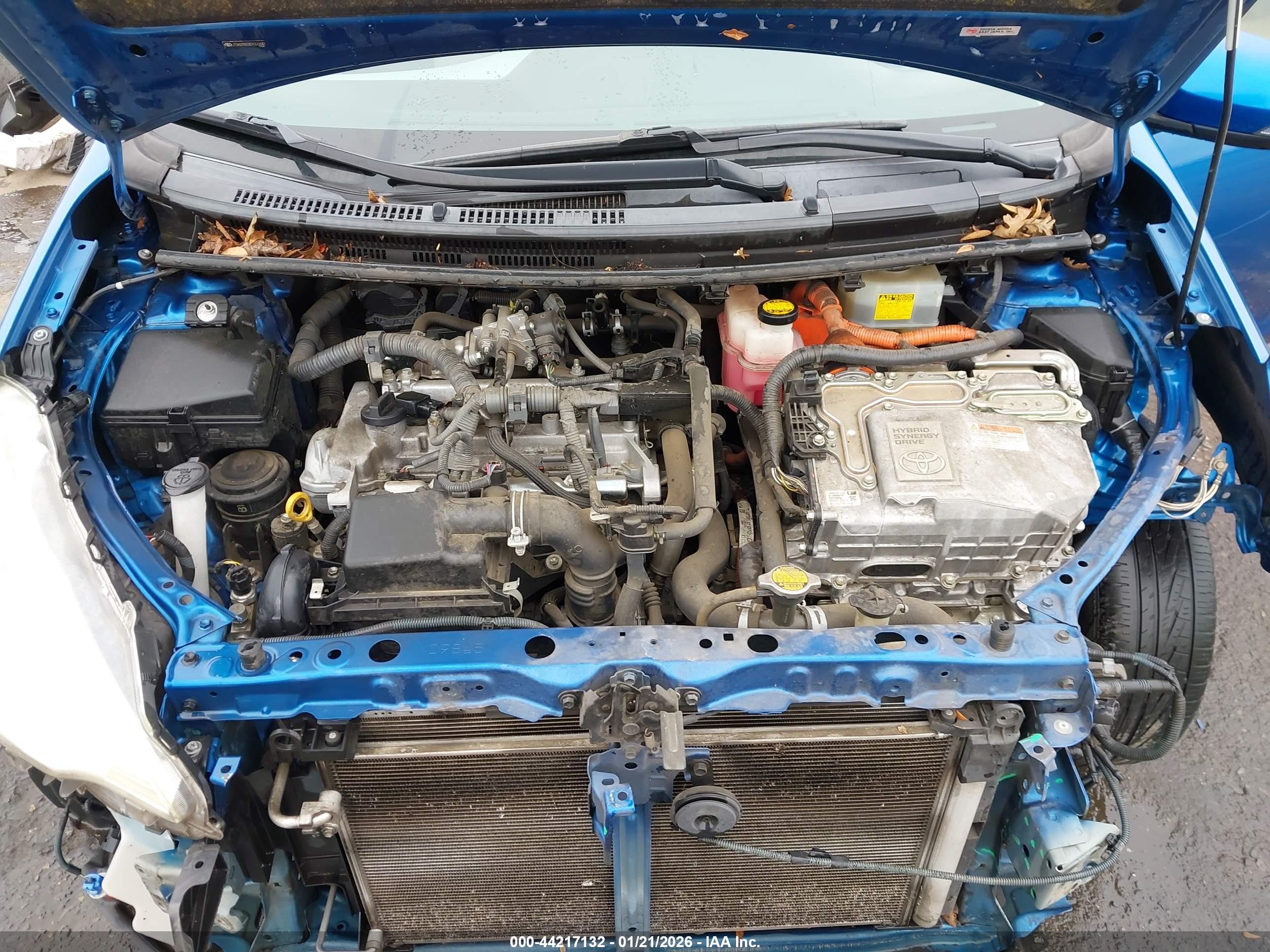 TOYOTA PRIUS image 10