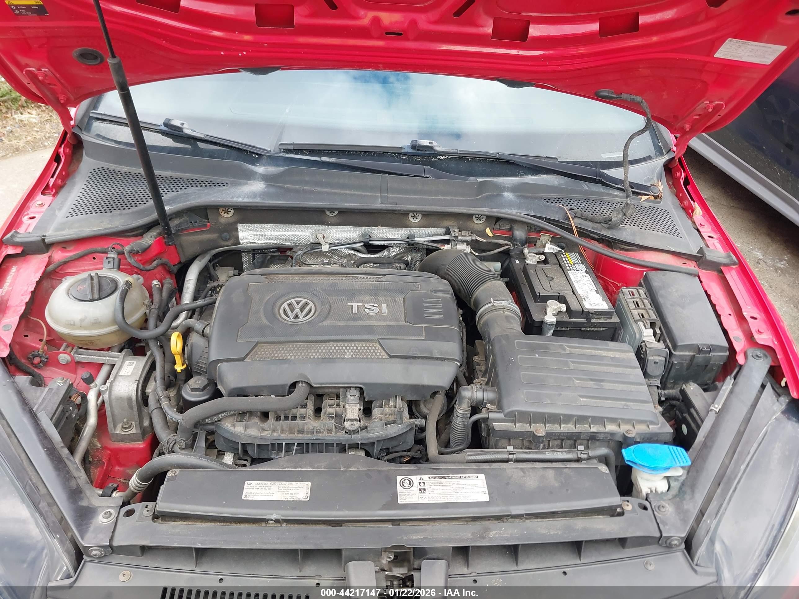 VOLKSWAGEN GOLF image 10