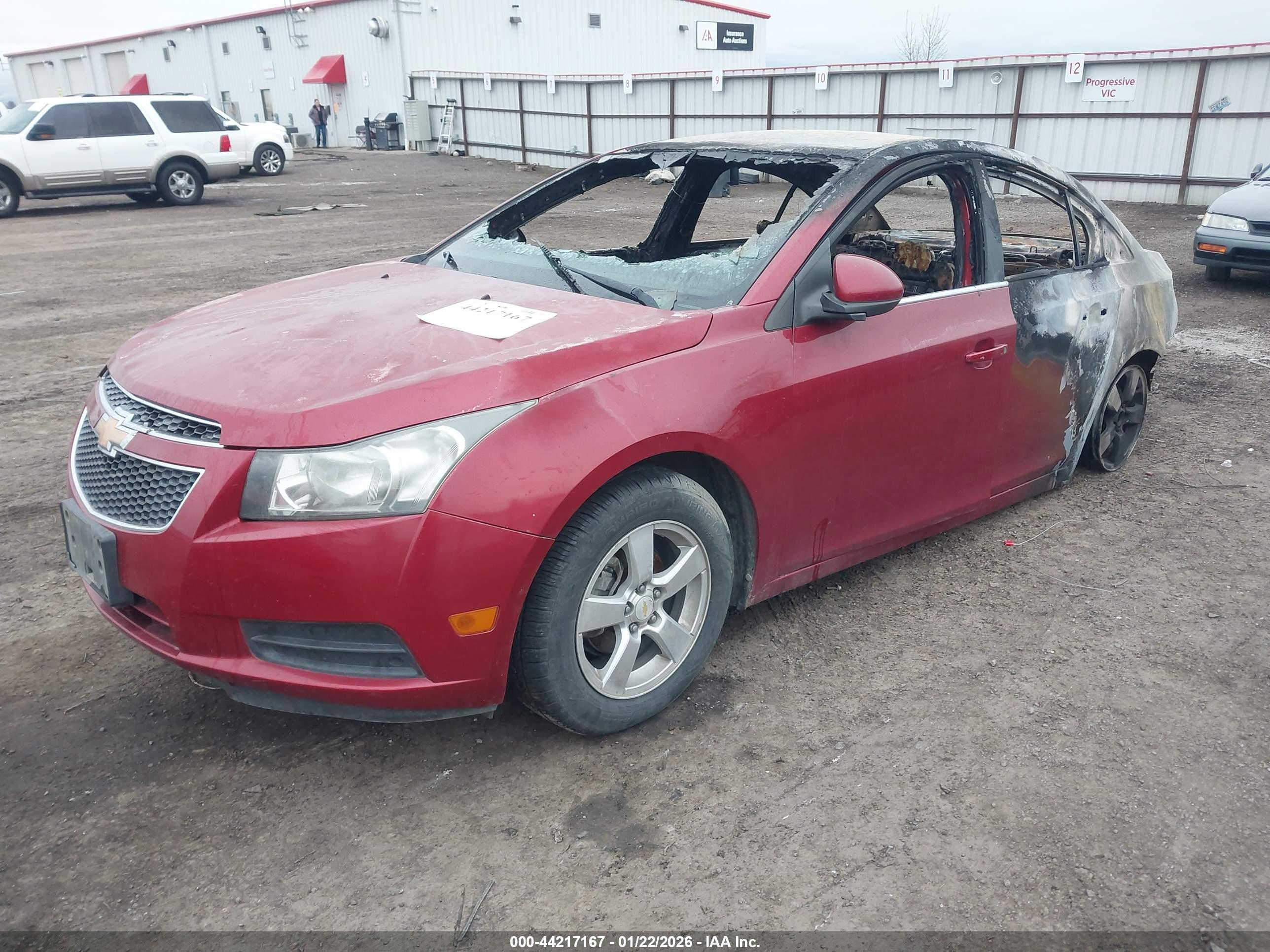 CHEVROLET CRUZE image 2