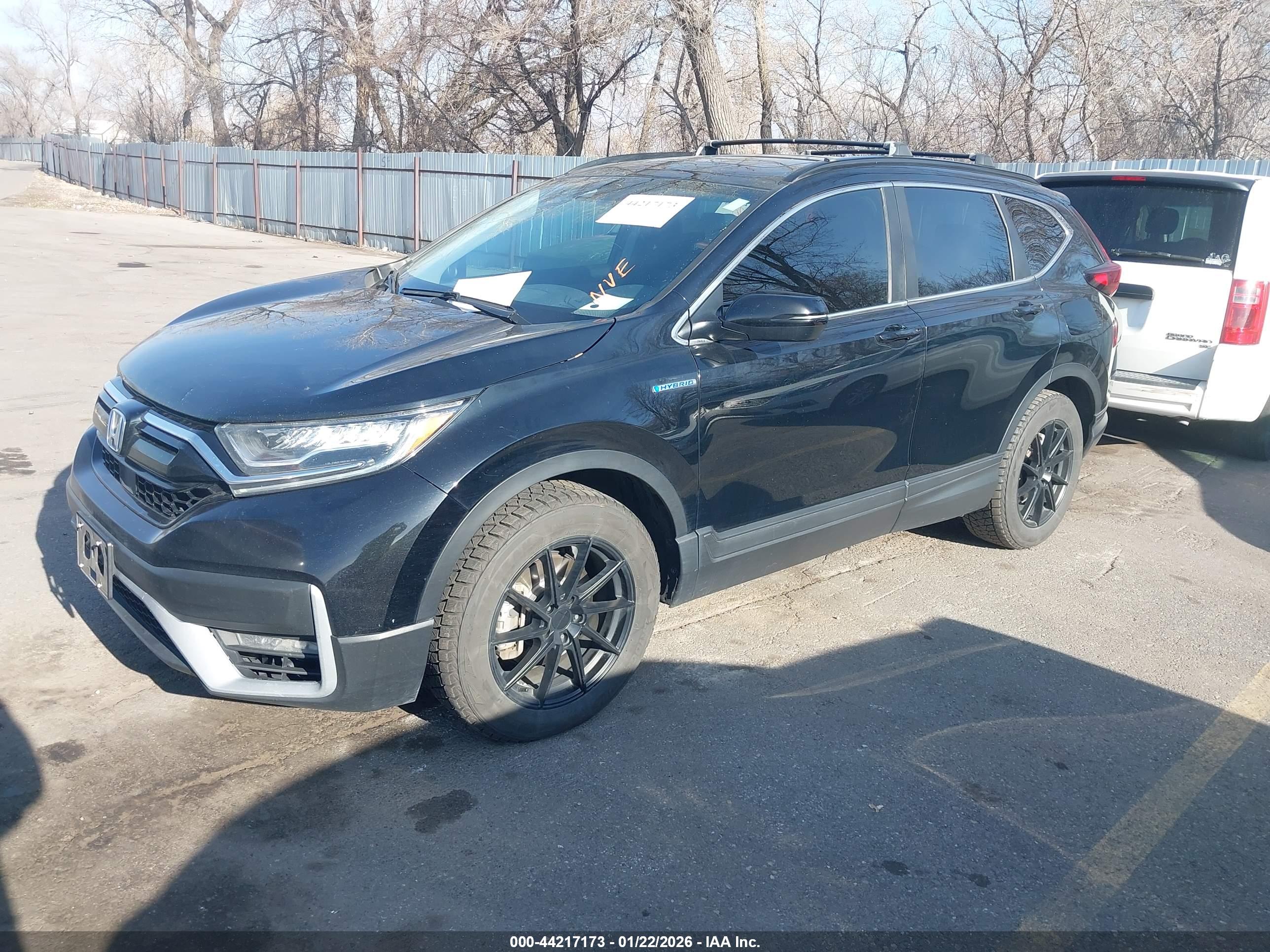 HONDA CR-V image 2