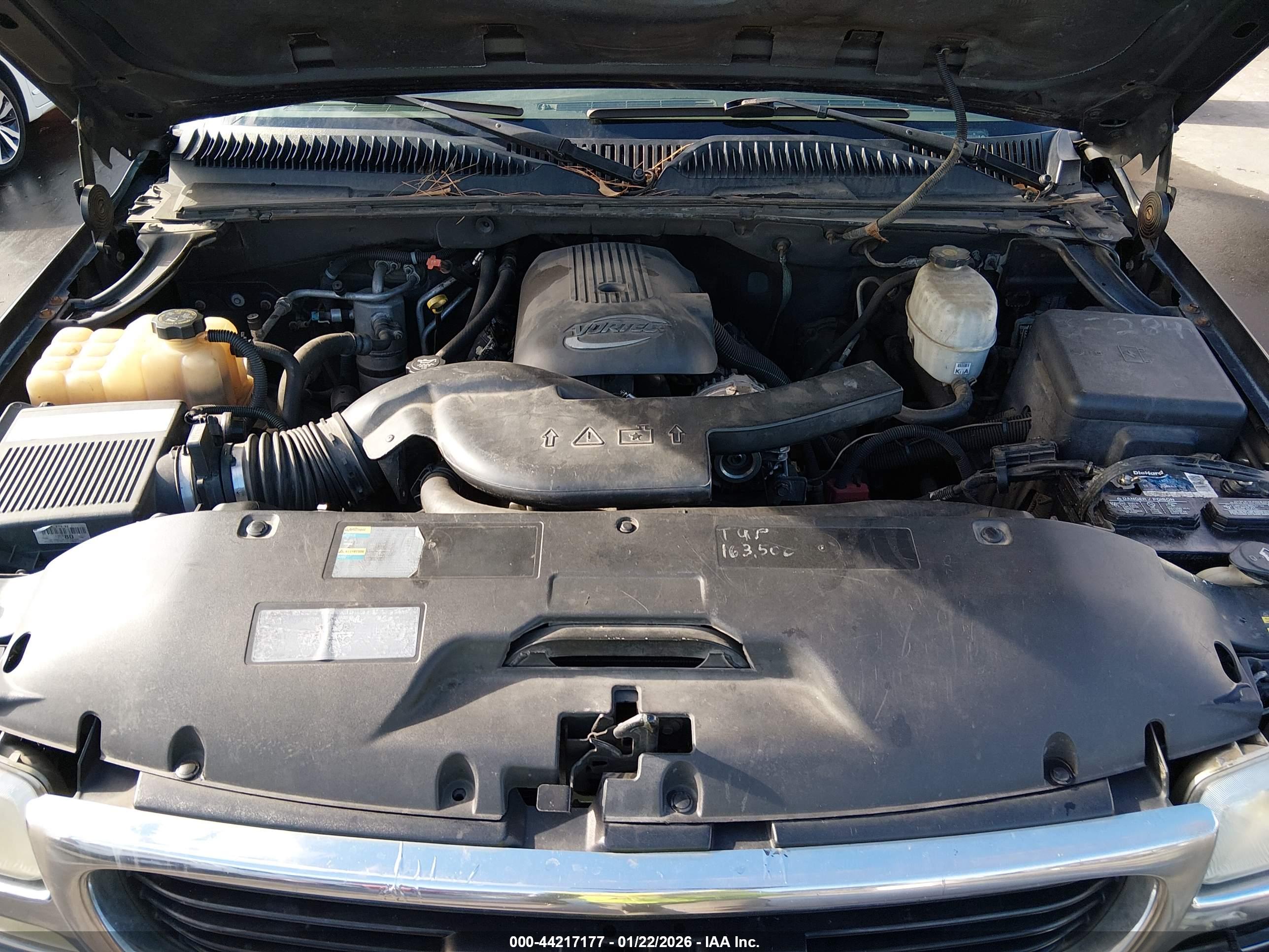 GMC YUKON image 10