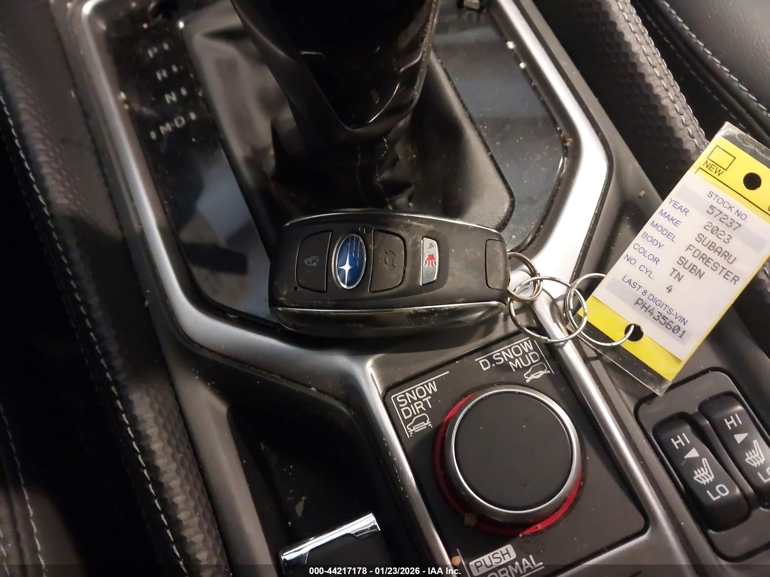 SUBARU FORESTER image 11