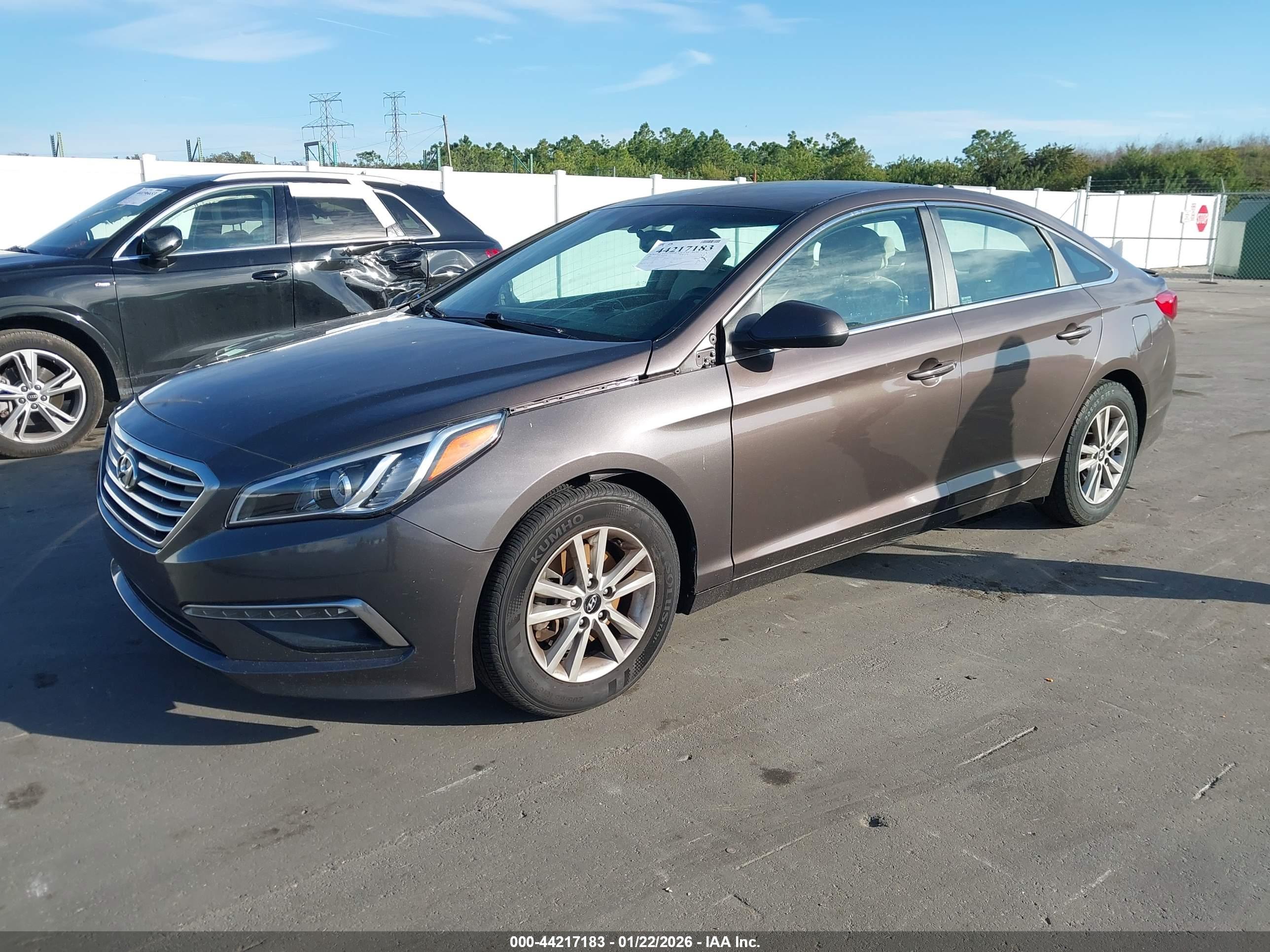 HYUNDAI SONATA image 2