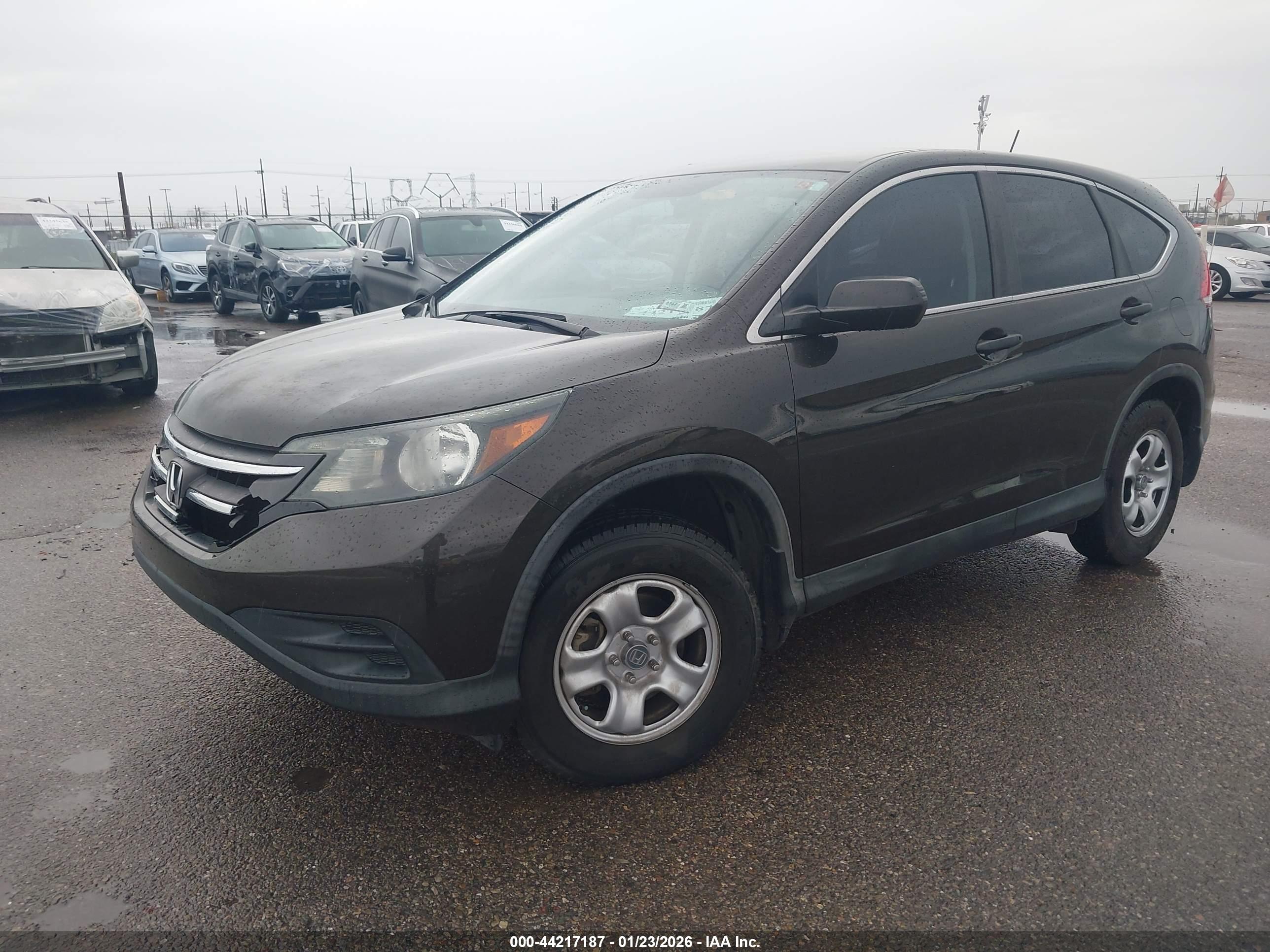 HONDA CR-V image 2