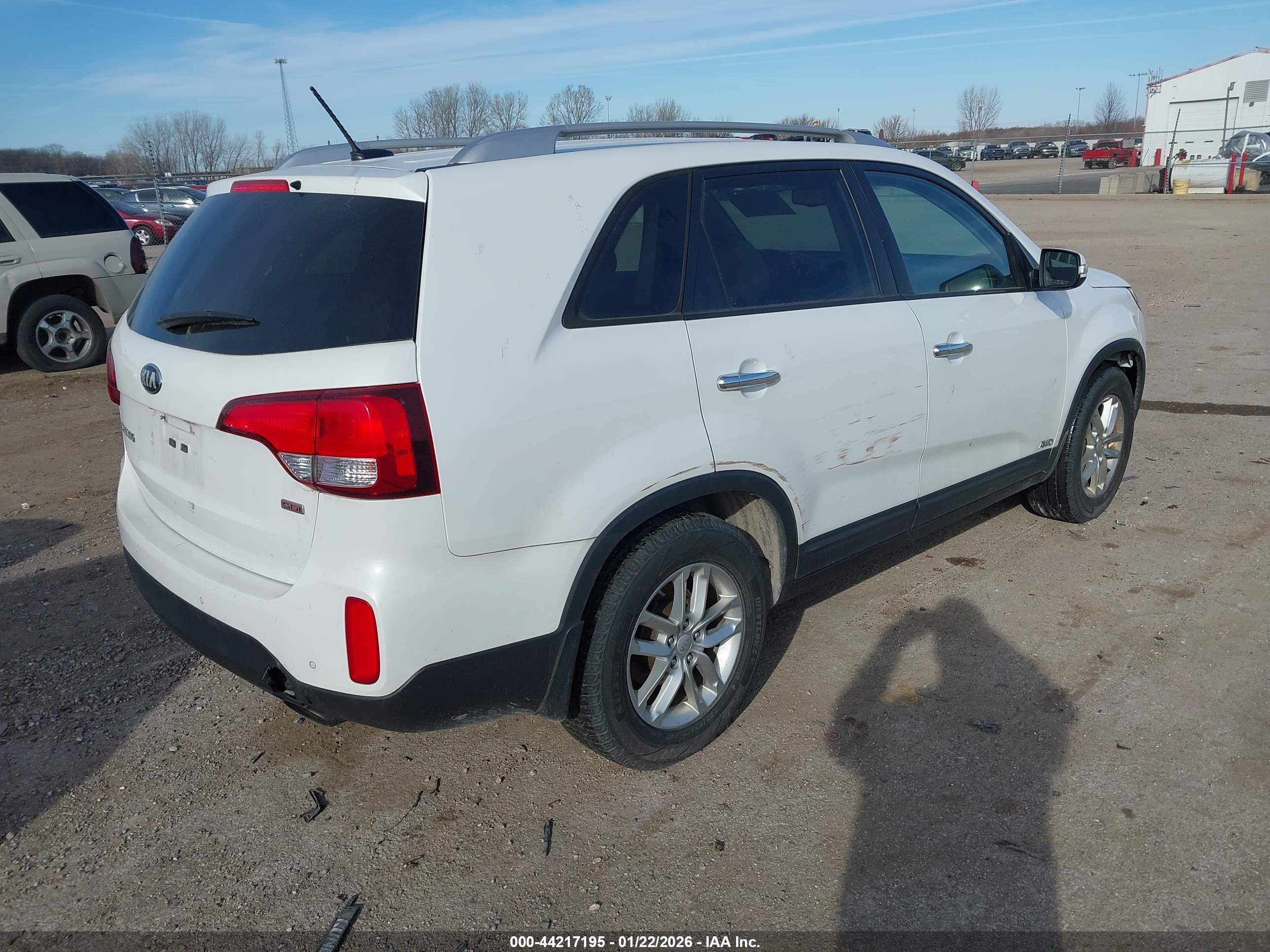 KIA SORENTO image 4