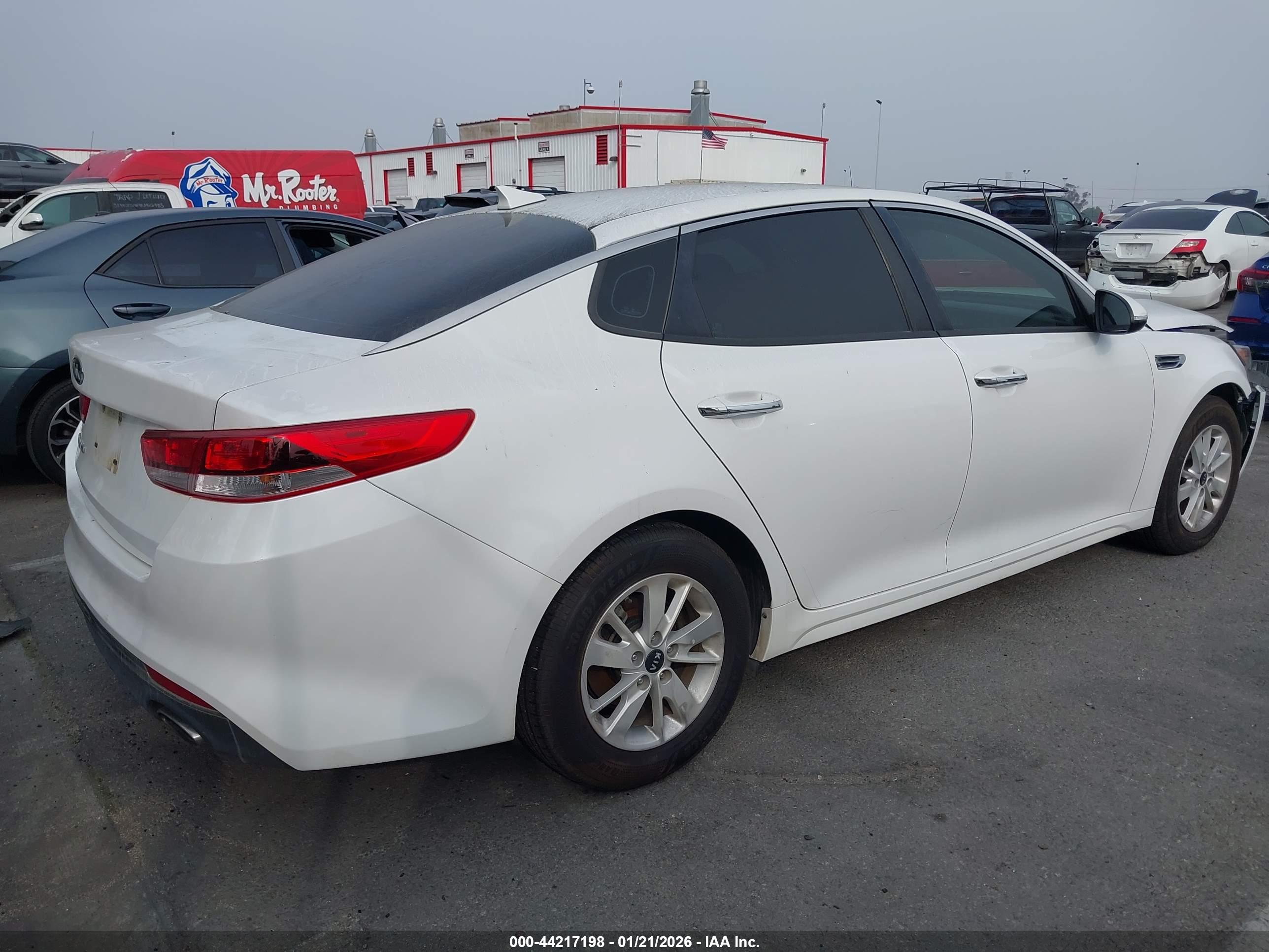KIA OPTIMA image 4