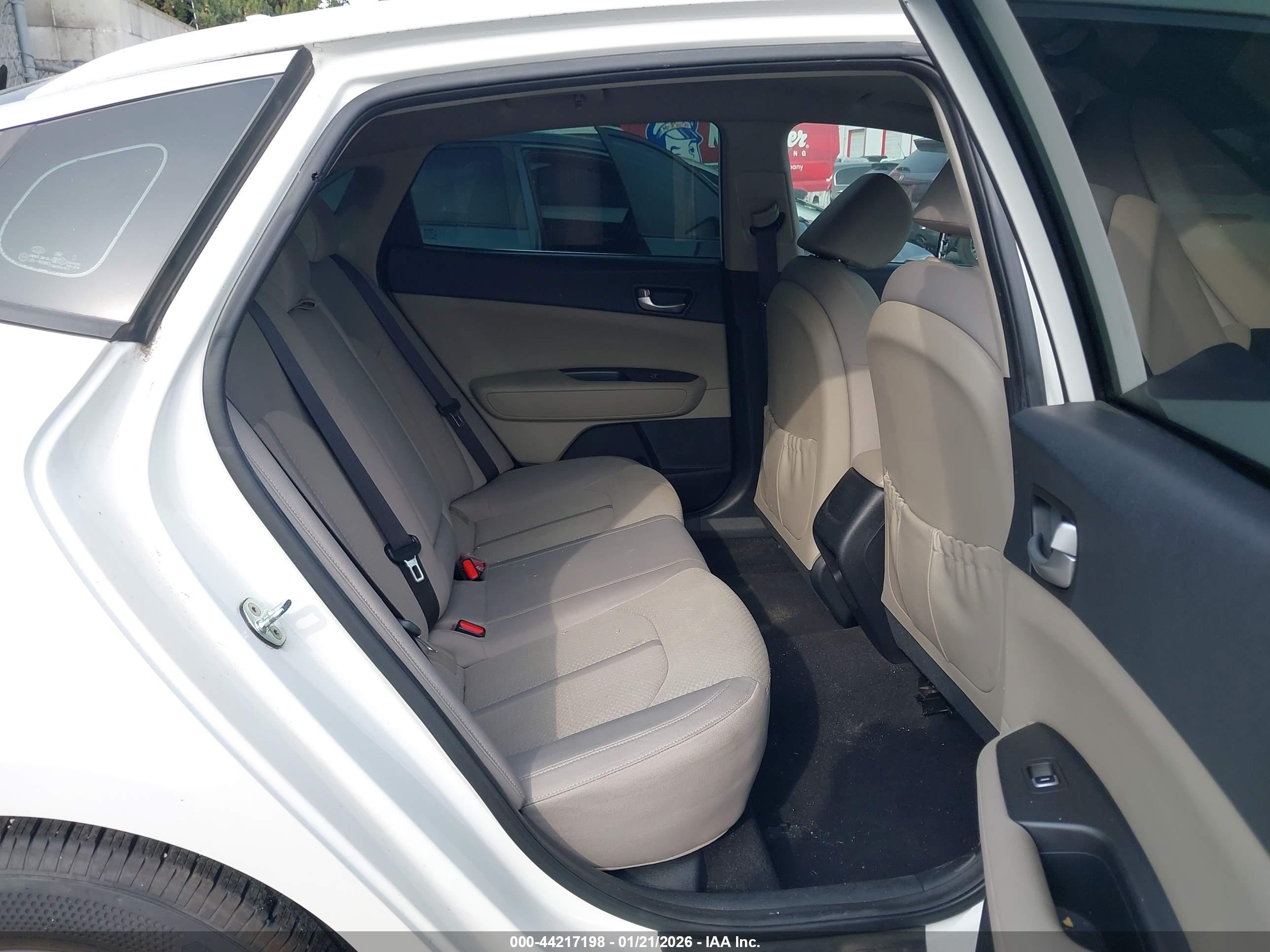 KIA OPTIMA image 8