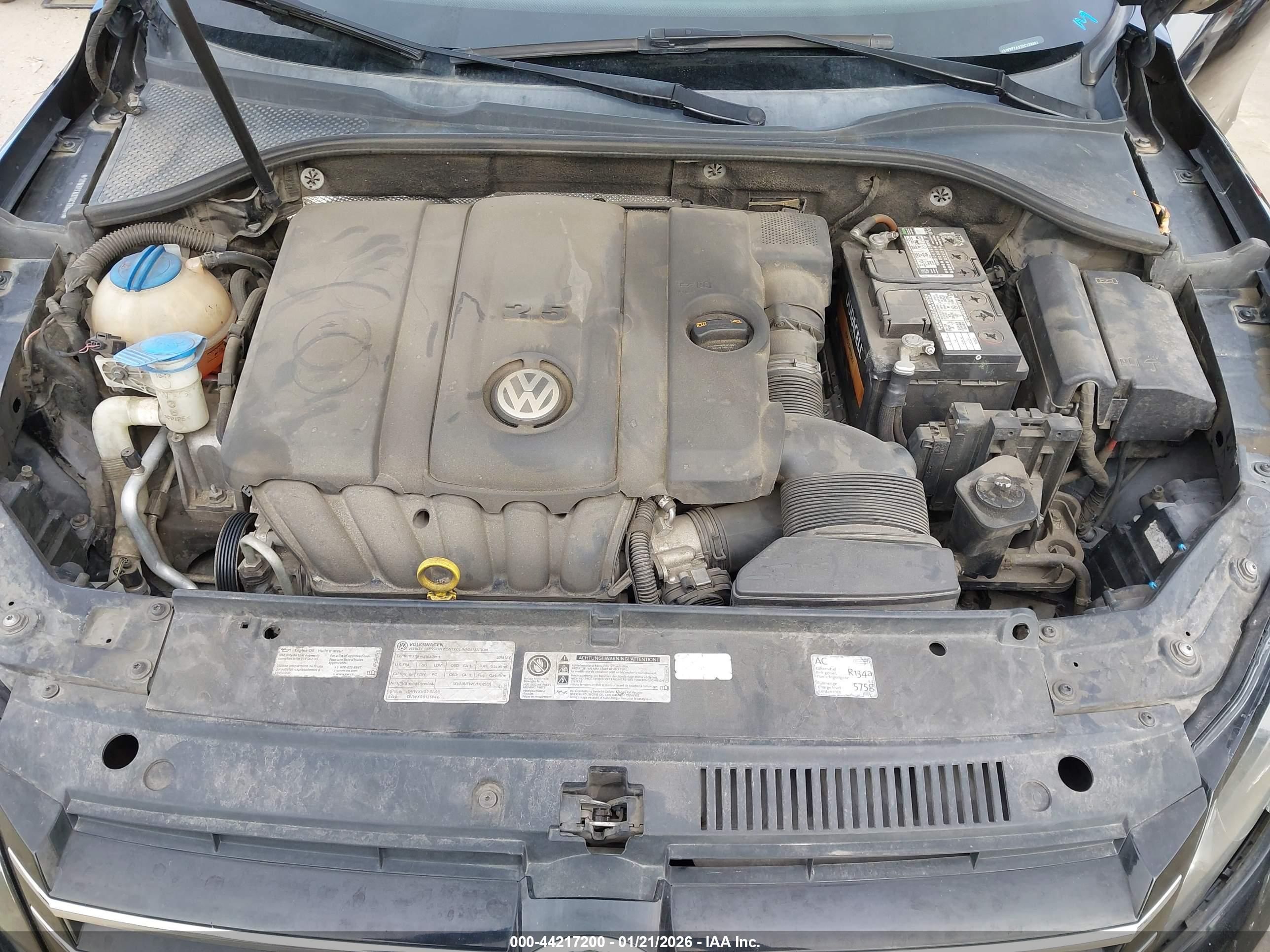 VOLKSWAGEN PASSAT image 10