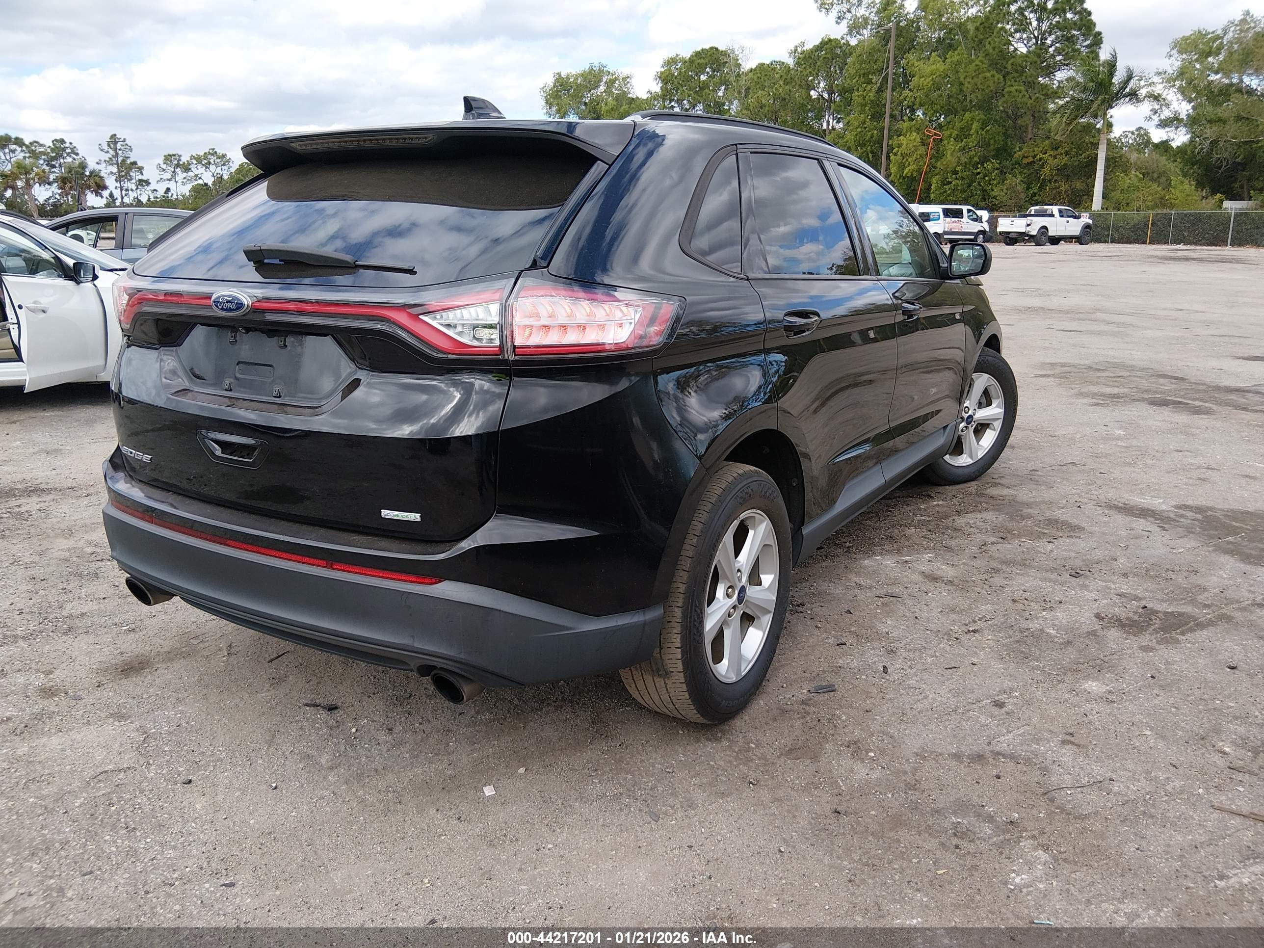 FORD EDGE image 4