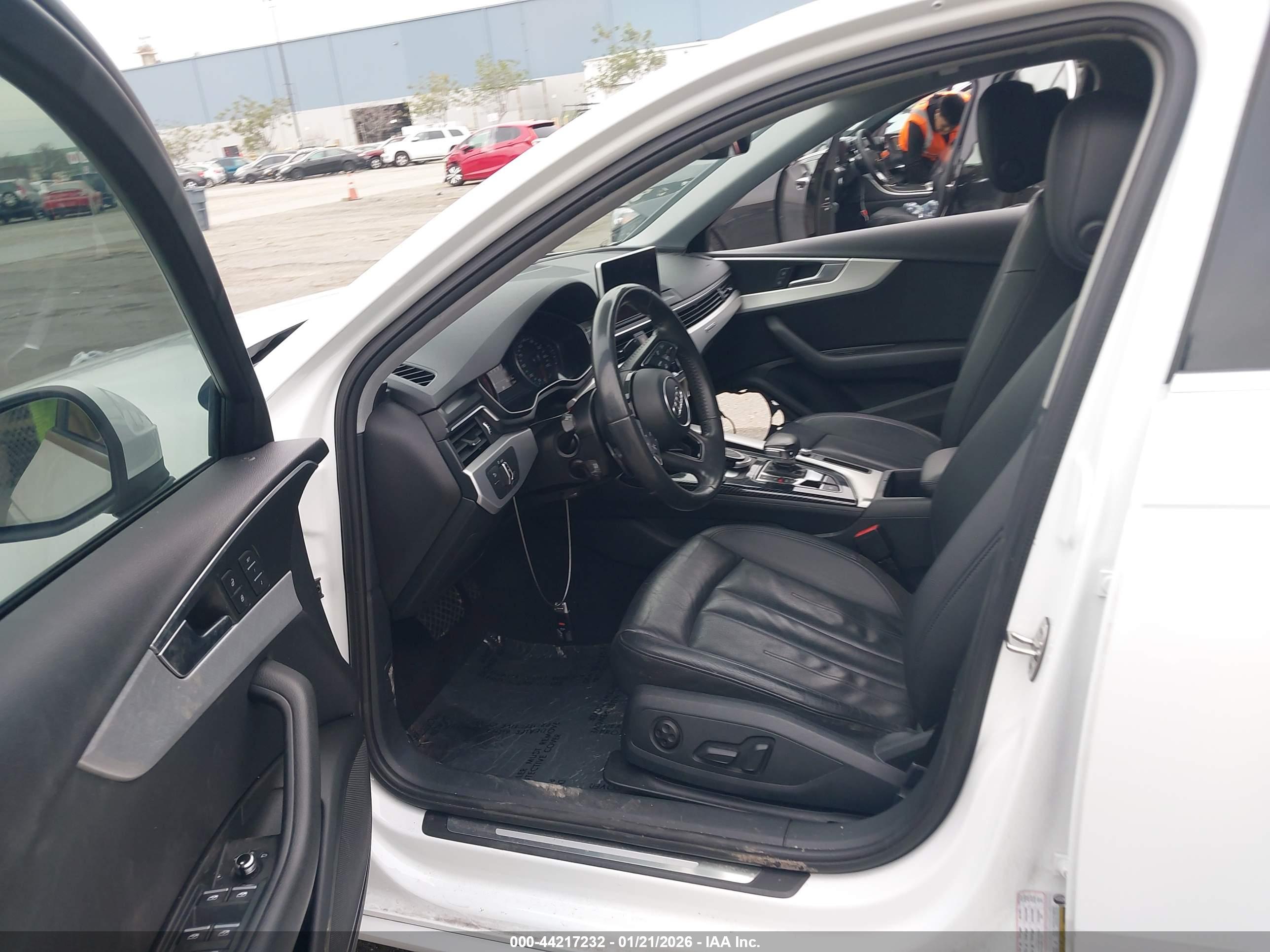 AUDI A4 image 5