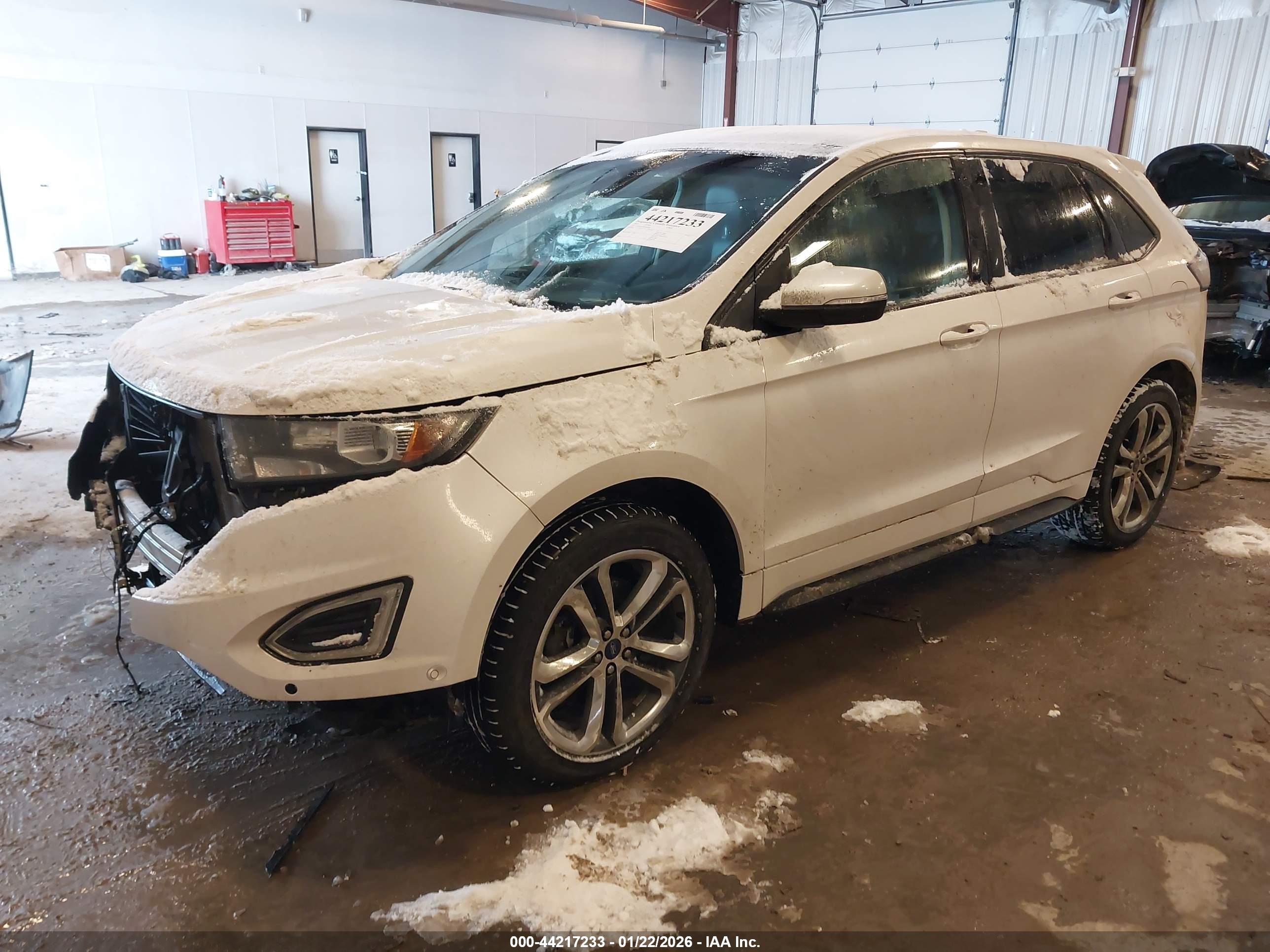 FORD EDGE image 2