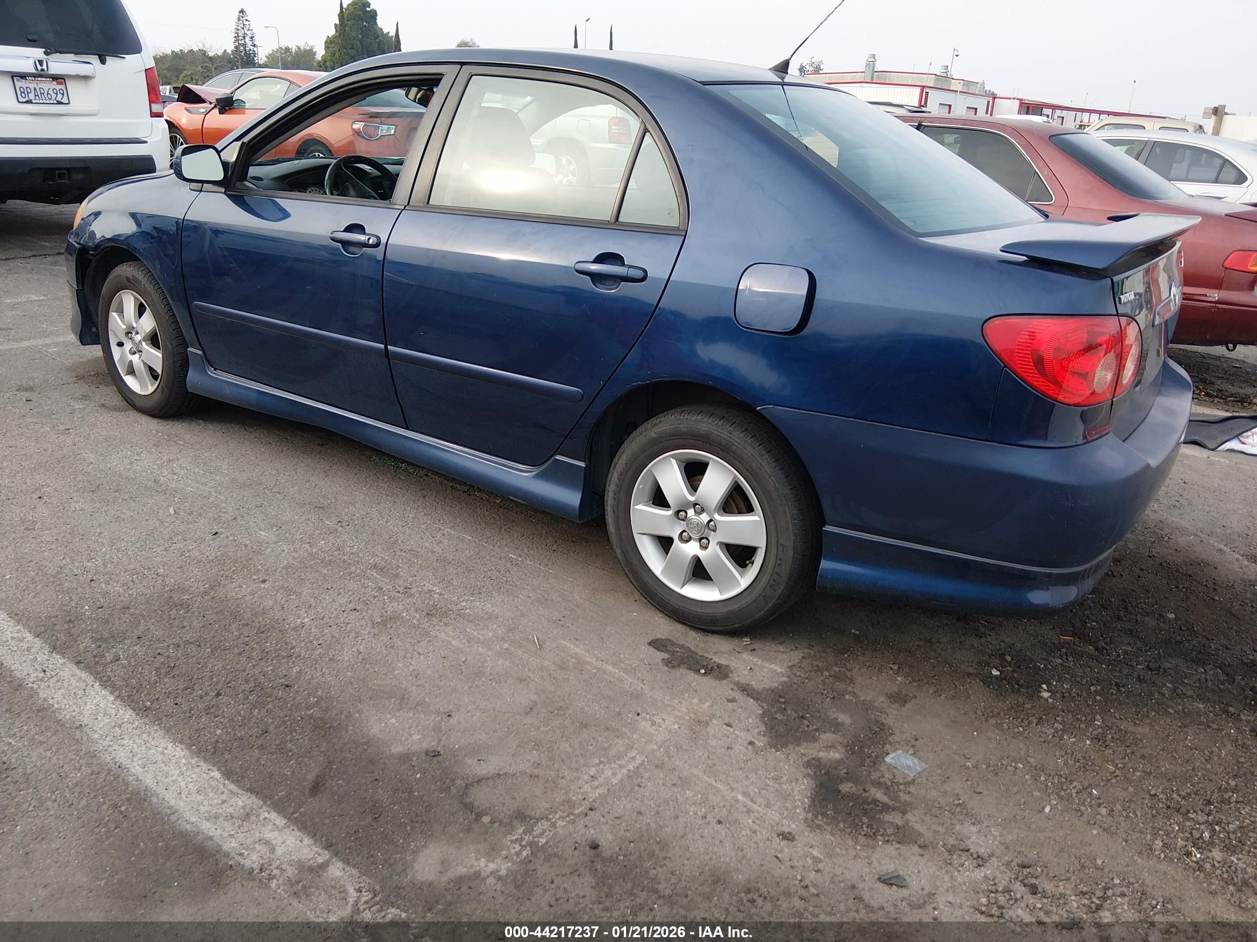 TOYOTA COROLLA image 3
