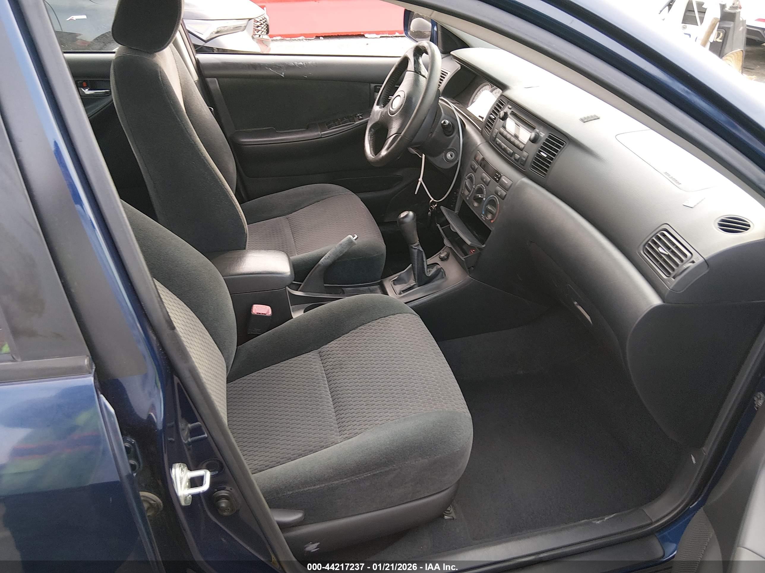 TOYOTA COROLLA image 5