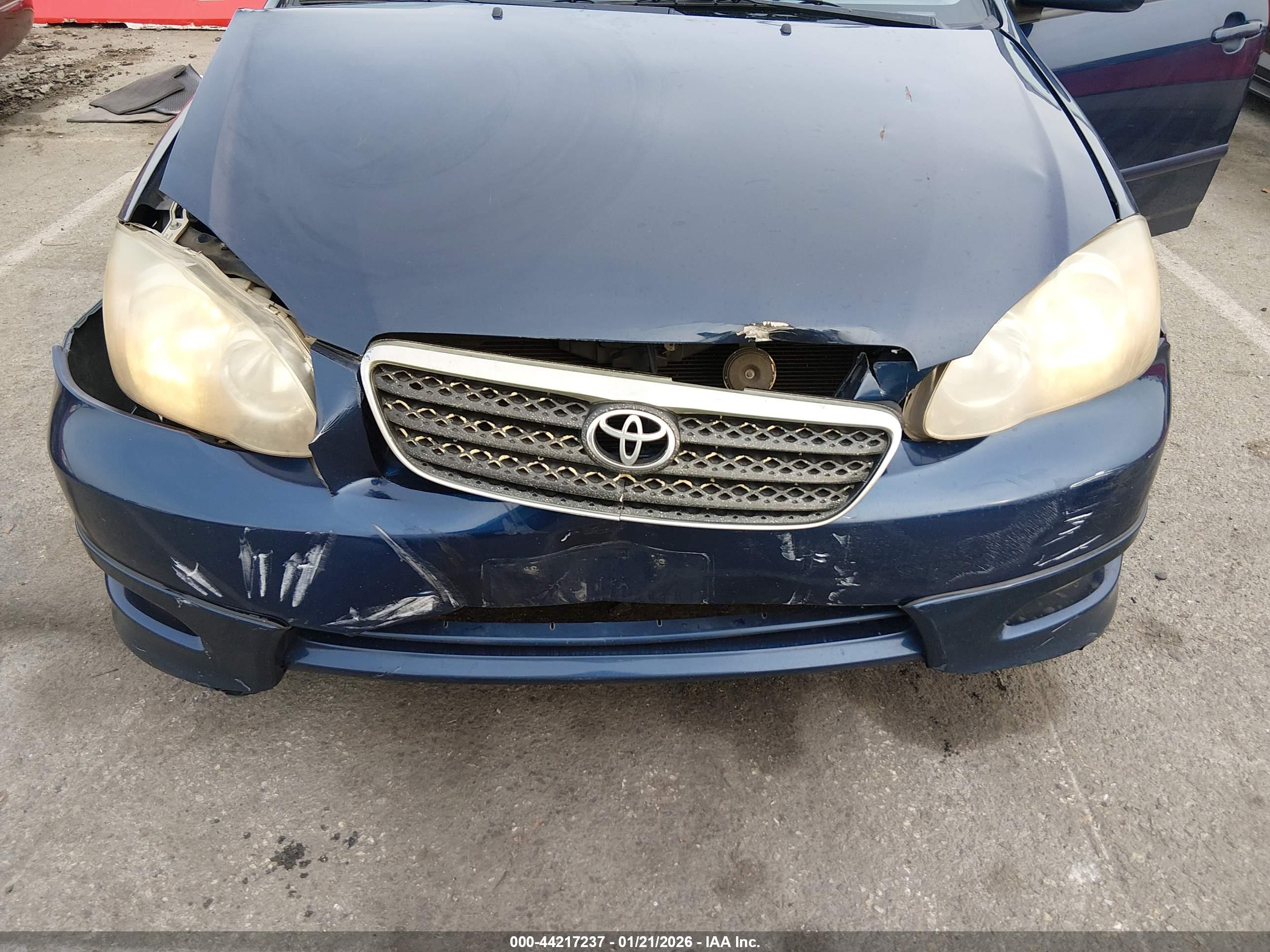 TOYOTA COROLLA image 6