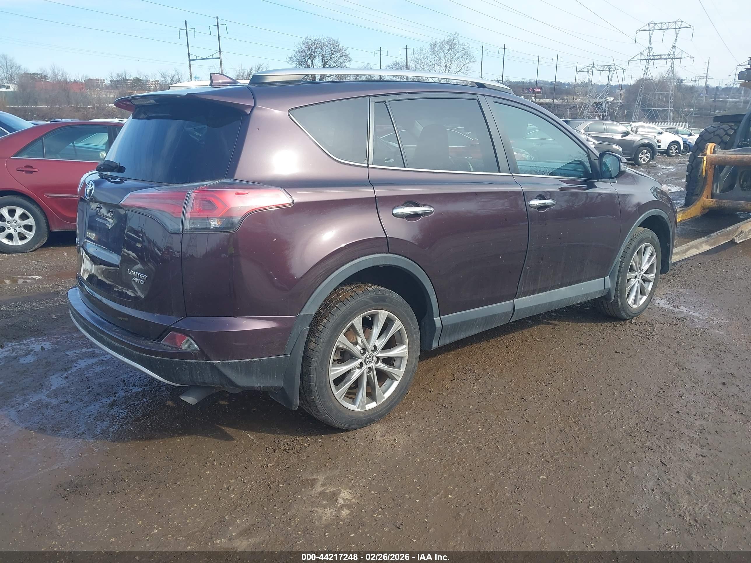 TOYOTA RAV4 image 4