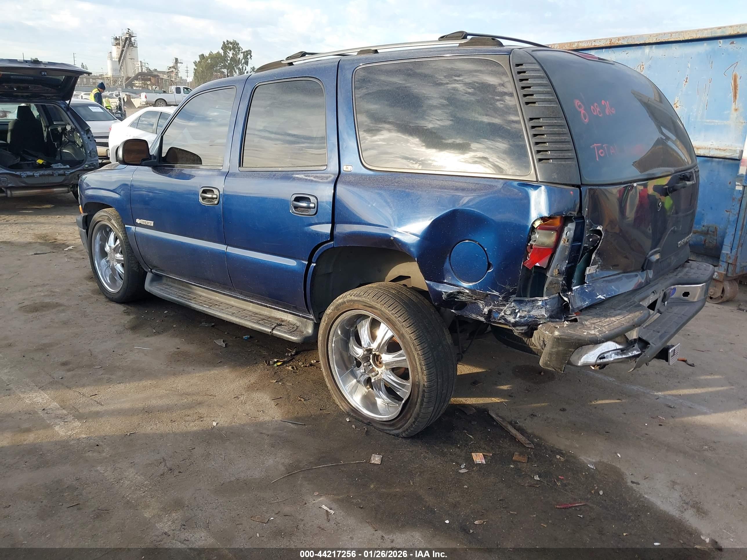 CHEVROLET TAHOE image 3