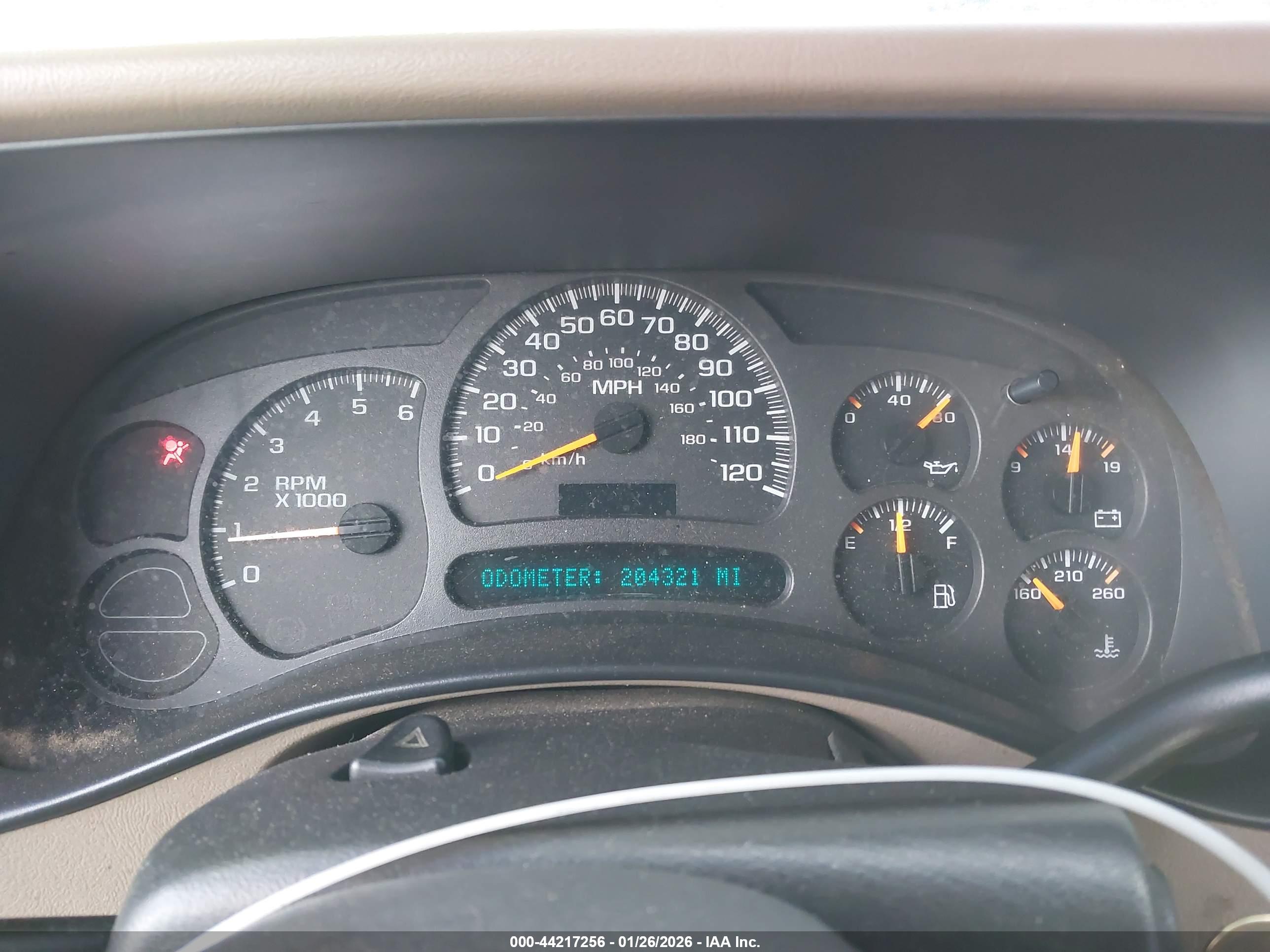 CHEVROLET TAHOE image 7