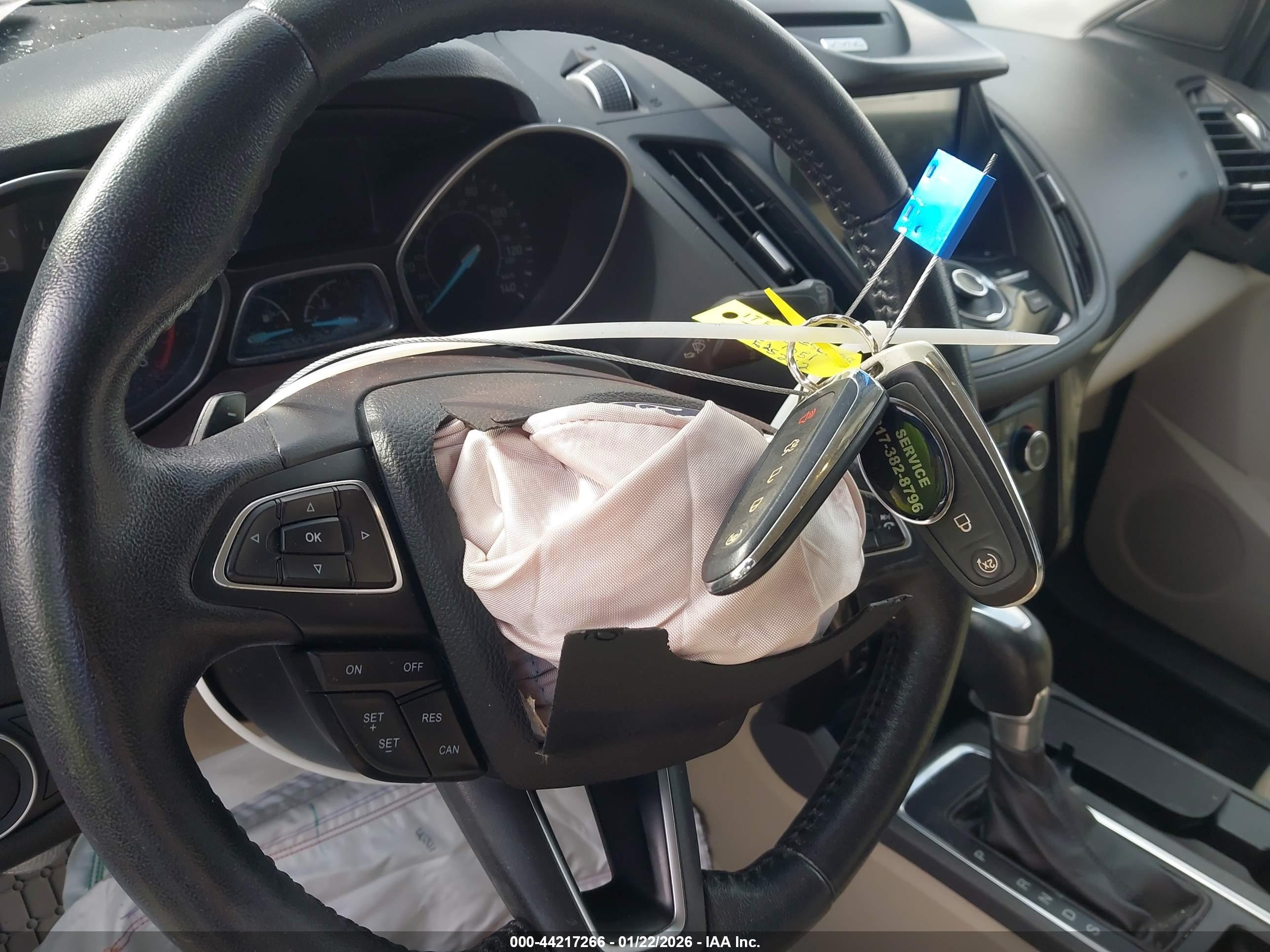 FORD ESCAPE image 11