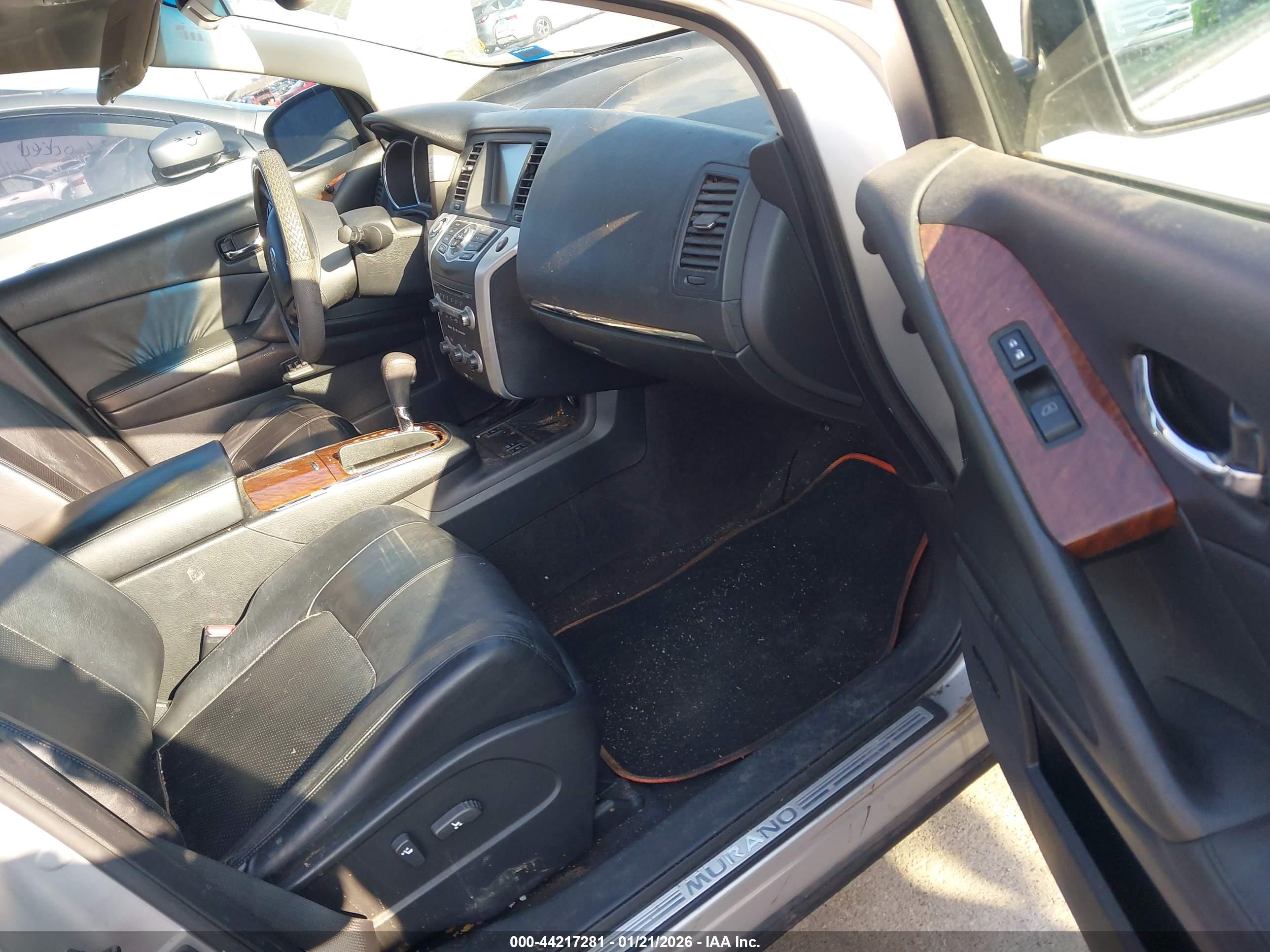 NISSAN MURANO image 5