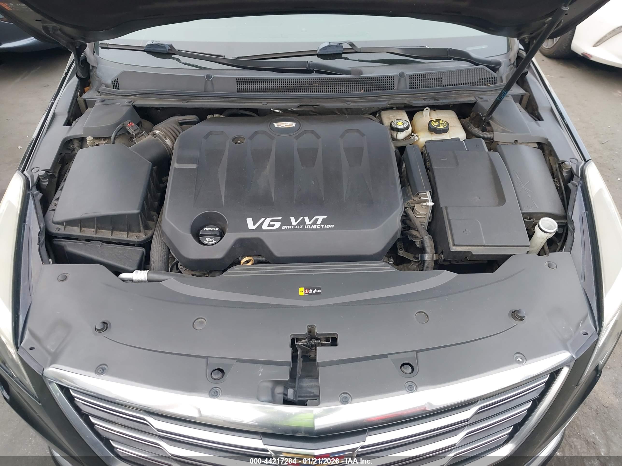 CADILLAC XTS image 10